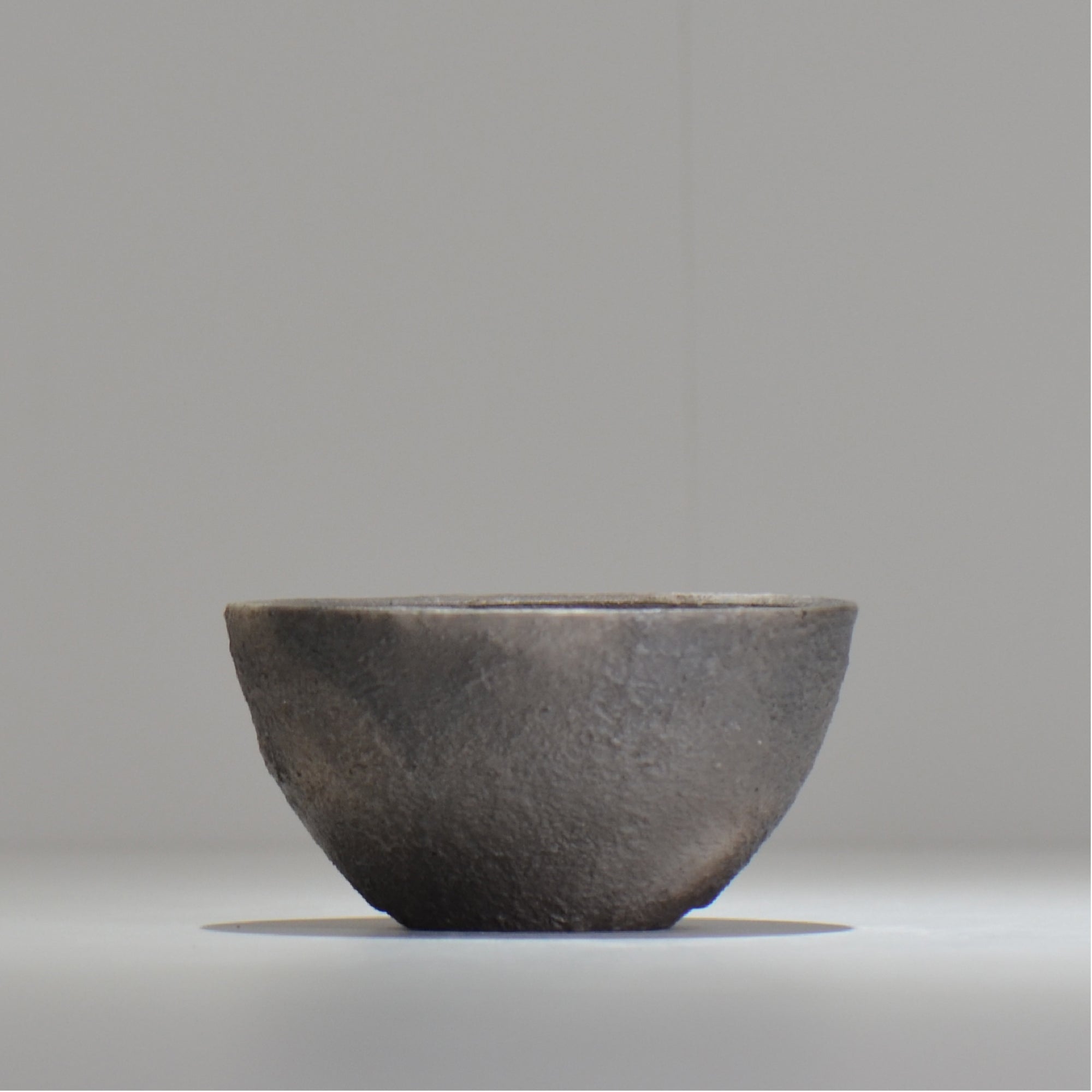 齋藤研一 / 鋳 / chu_ma025/ 約φ12.2cm / 植木鉢