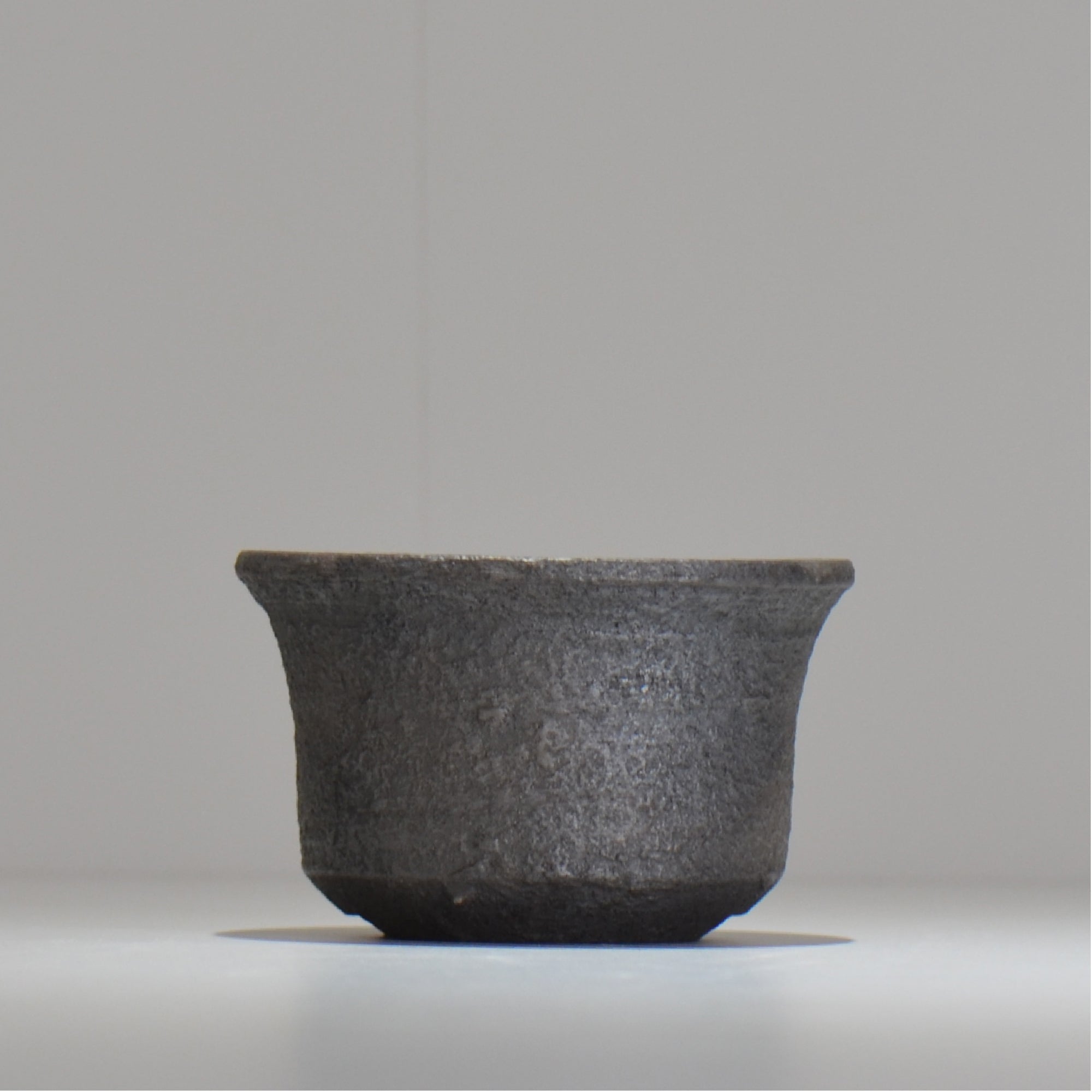 齋藤研一 / 鋳 / chu_tu001/ 約φ11.5cm / 植木鉢