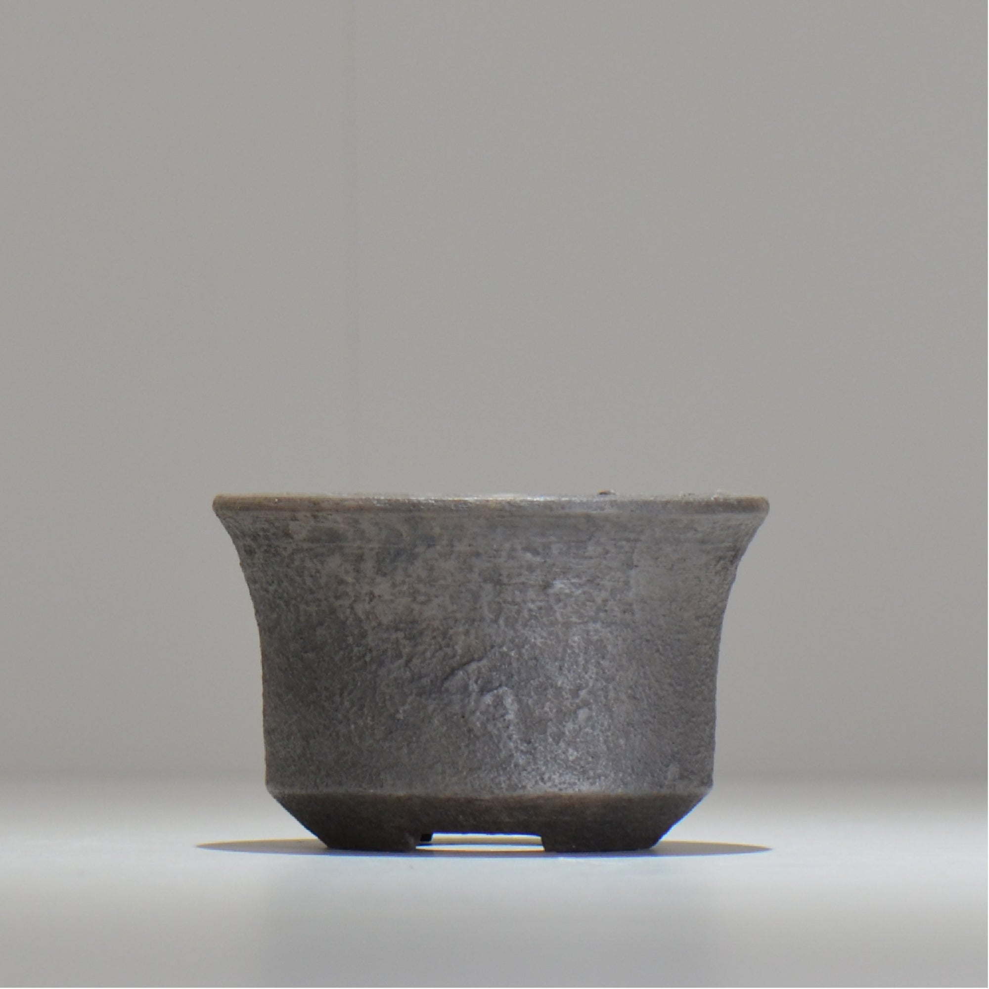 齋藤研一 / 鋳 / chu_tu004/ 約φ11.0cm / 植木鉢