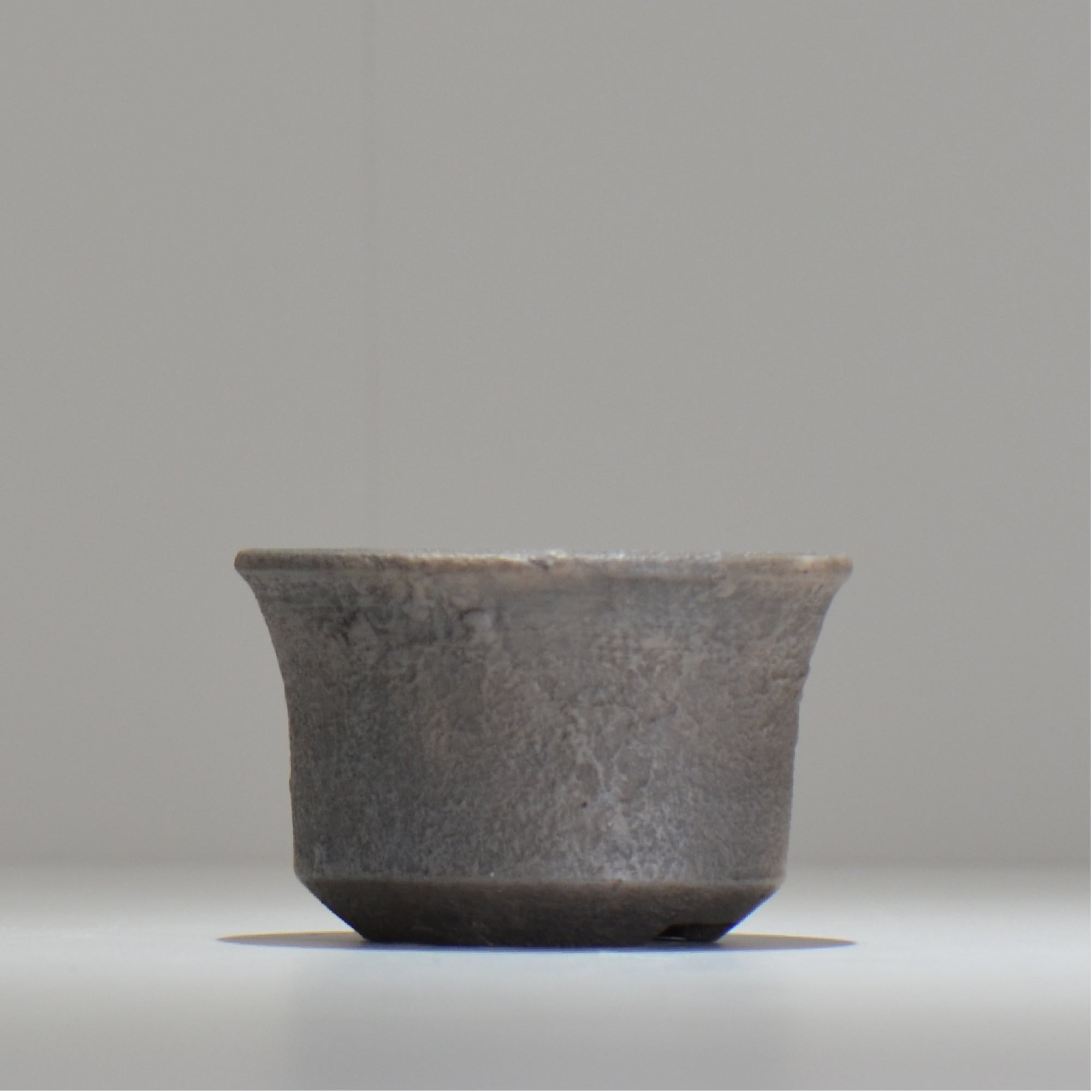 齋藤研一 / 鋳 / chu_tu004/ 約φ11.0cm / 植木鉢