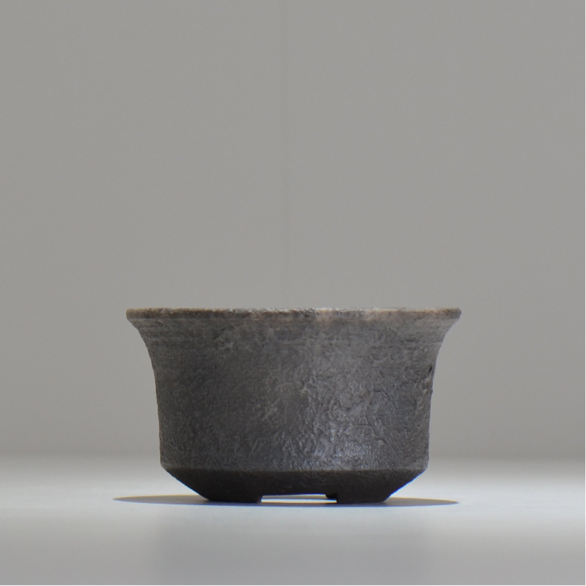 齋藤研一 / 鋳 / chu_tu005/ 約φ11.5cm / 植木鉢