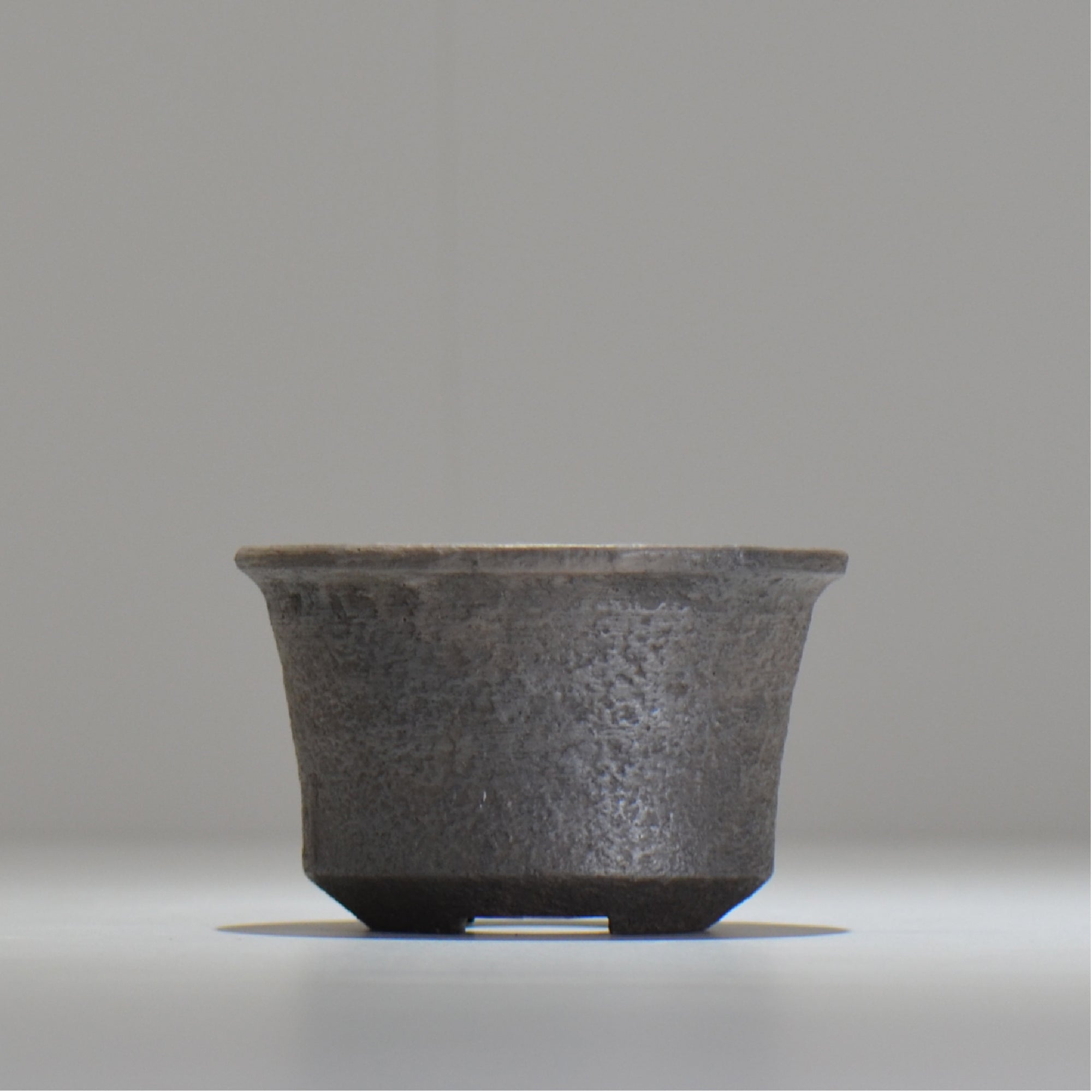 齋藤研一 / 鋳 / chu_tu006/ 約φ11.1cm / 植木鉢