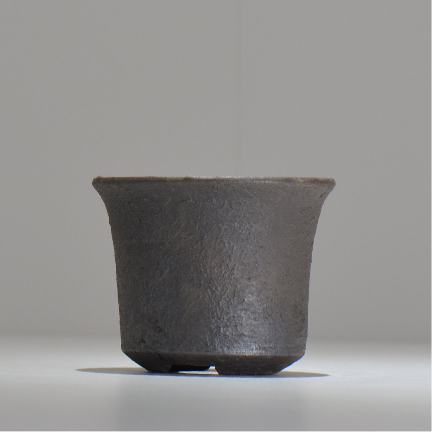 齋藤研一 / 鋳 / chu_tu009/ 約φ10.8cm / 植木鉢