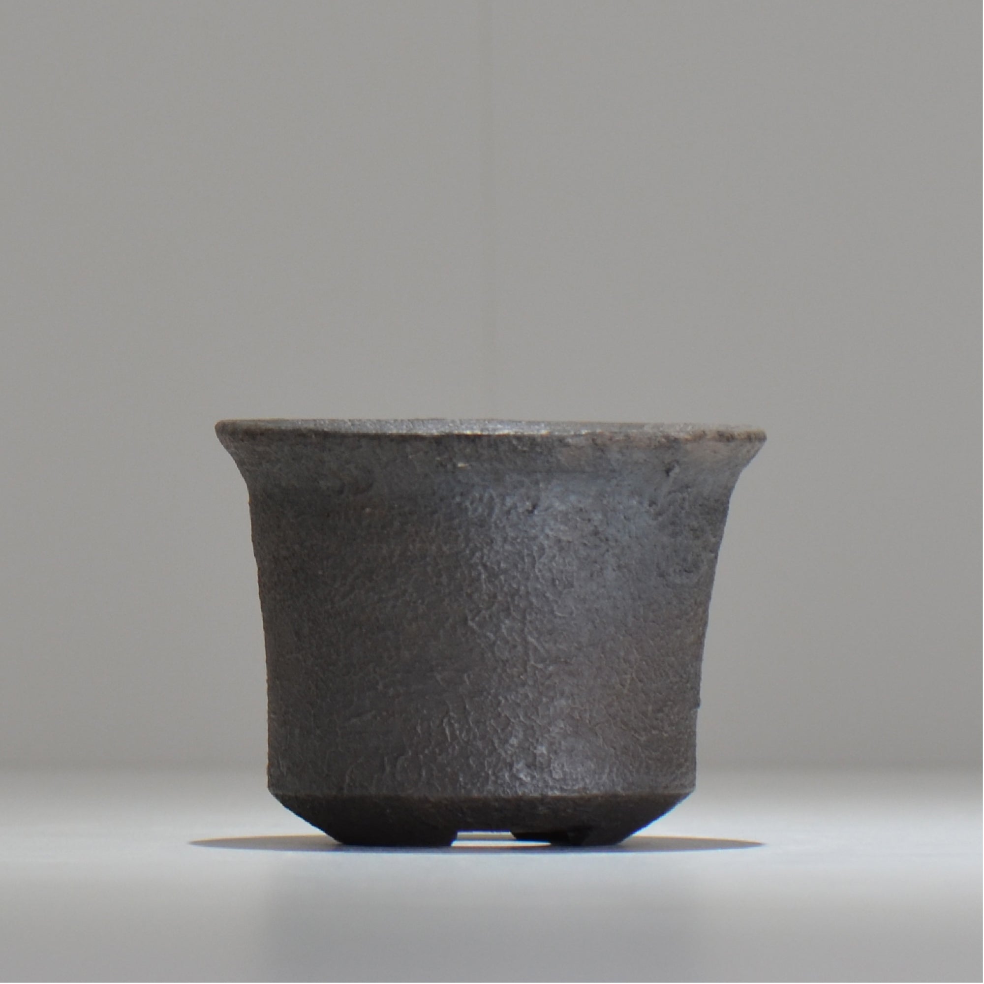 齋藤研一 / 鋳 / chu_tu012/ 約φ11.0cm / 植木鉢