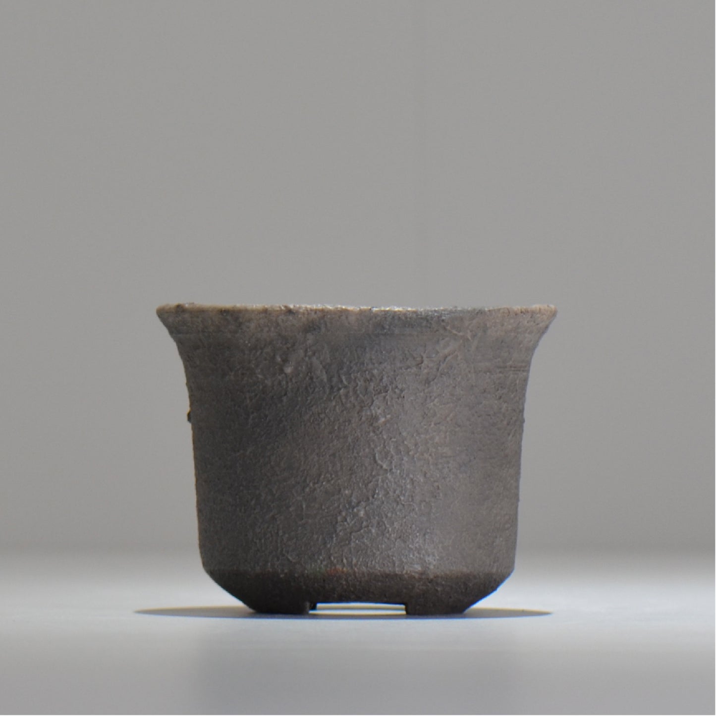 齋藤研一 / 鋳 / chu_tu015/ 約φ10.5cm / 植木鉢