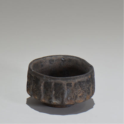 菊地元野 / マンガン釉 ぐい呑み / kg_04