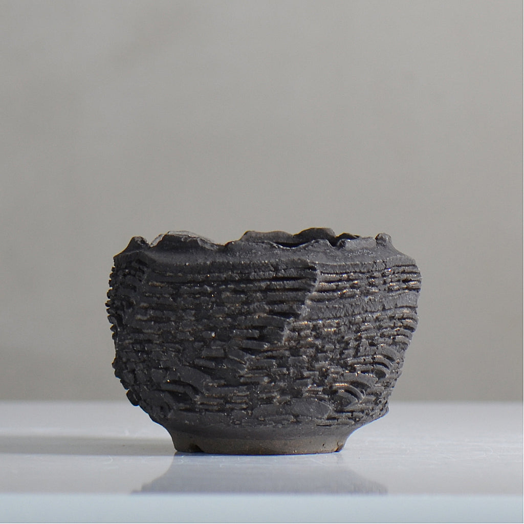 菊地元野 / DANSOU GLOSS ブラック / kg2_db02_xs /  約φ8cm / 植木鉢