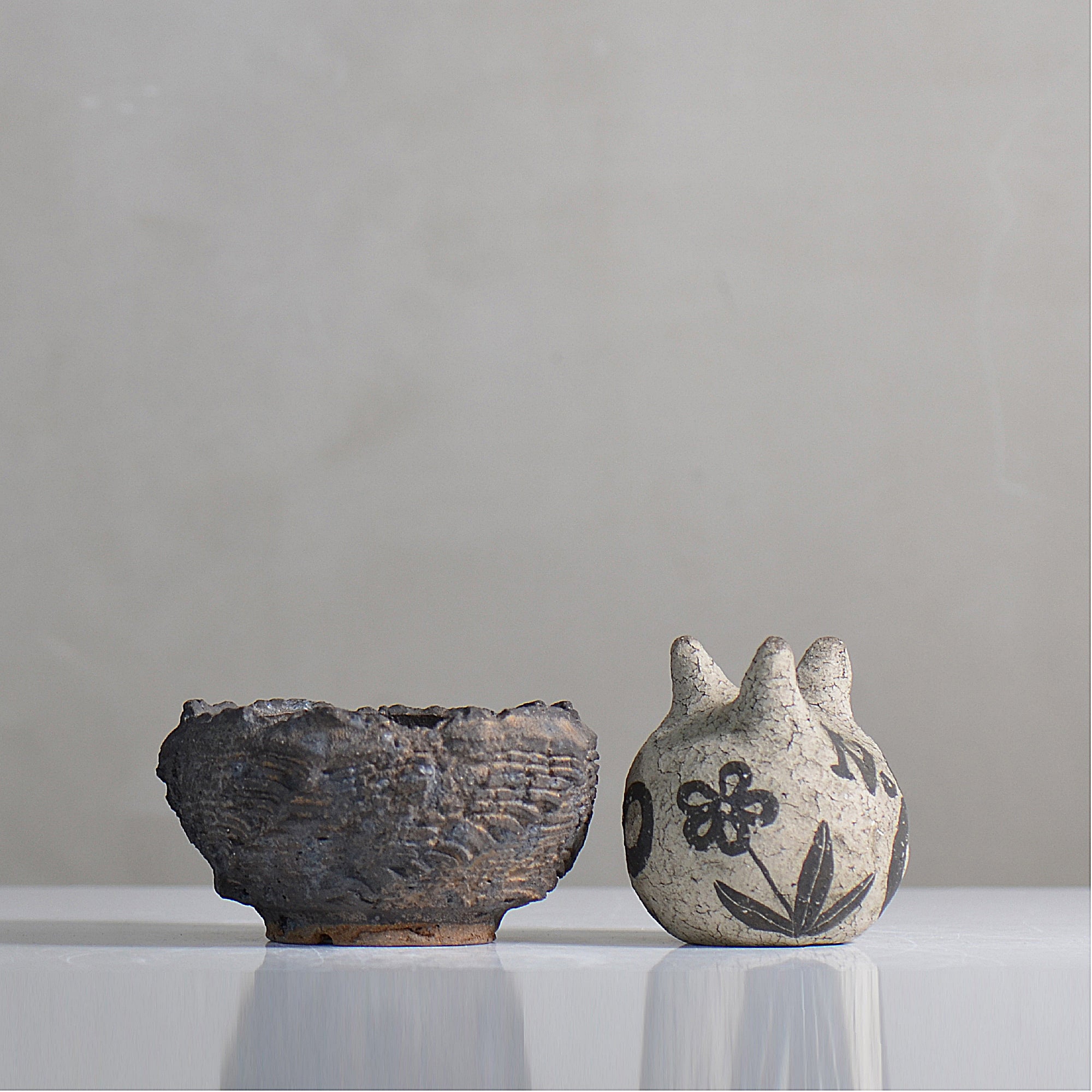 菊地元野 / DANSOU GLOSS ブラック / kg2_db03_s /  約φ9.5cm / 植木鉢