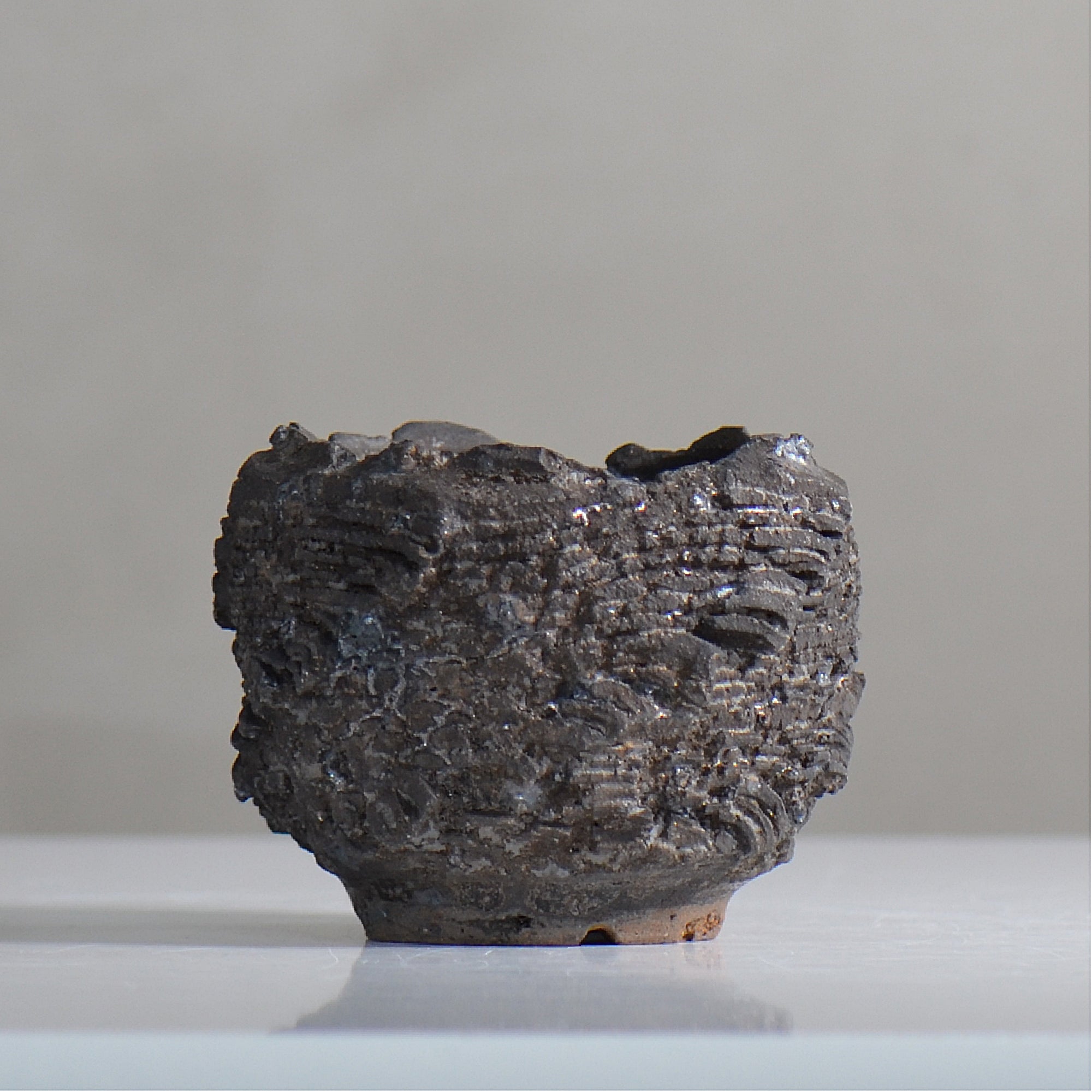 菊地元野 / DANSOU GLOSS ブラック / kg2_db04_xs / 約φ7.7cm / 植木鉢