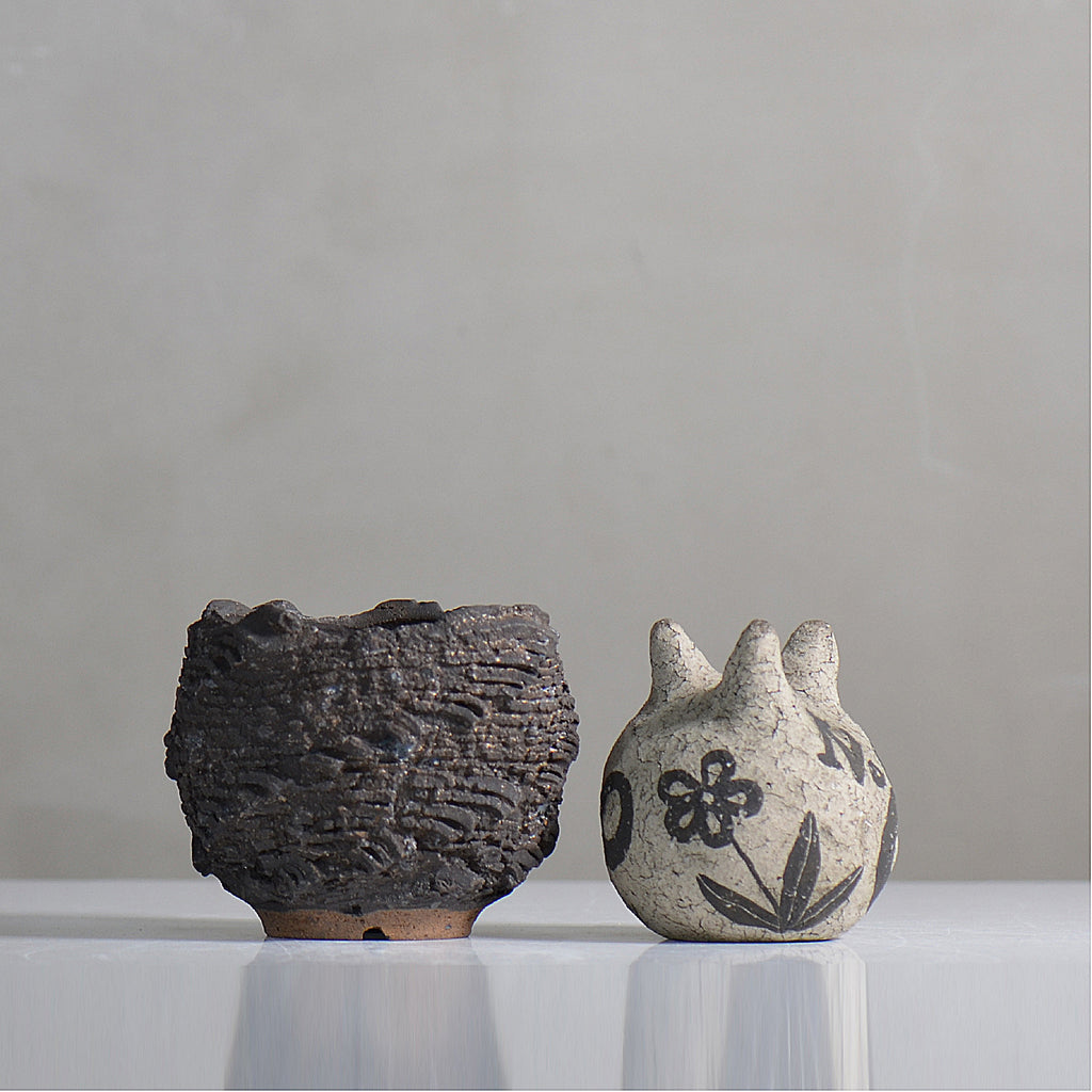菊地元野 / DANSOU GLOSS ブラック / kg2_db05_xs /  約φ8cm / 植木鉢