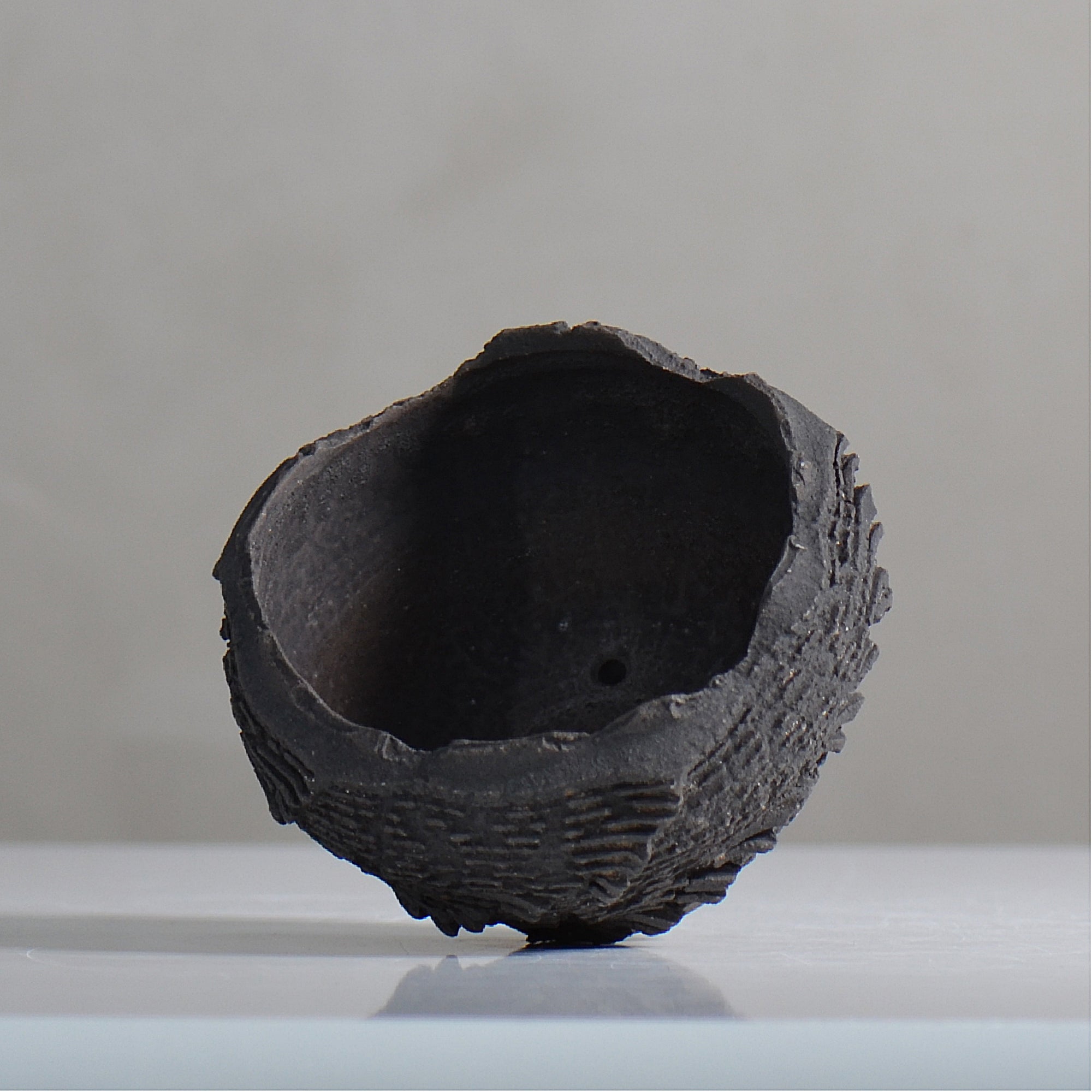 菊地元野 / DANSOU GLOSS ブラック / kg2_db07_s / 約φ9.5cm / 植木鉢