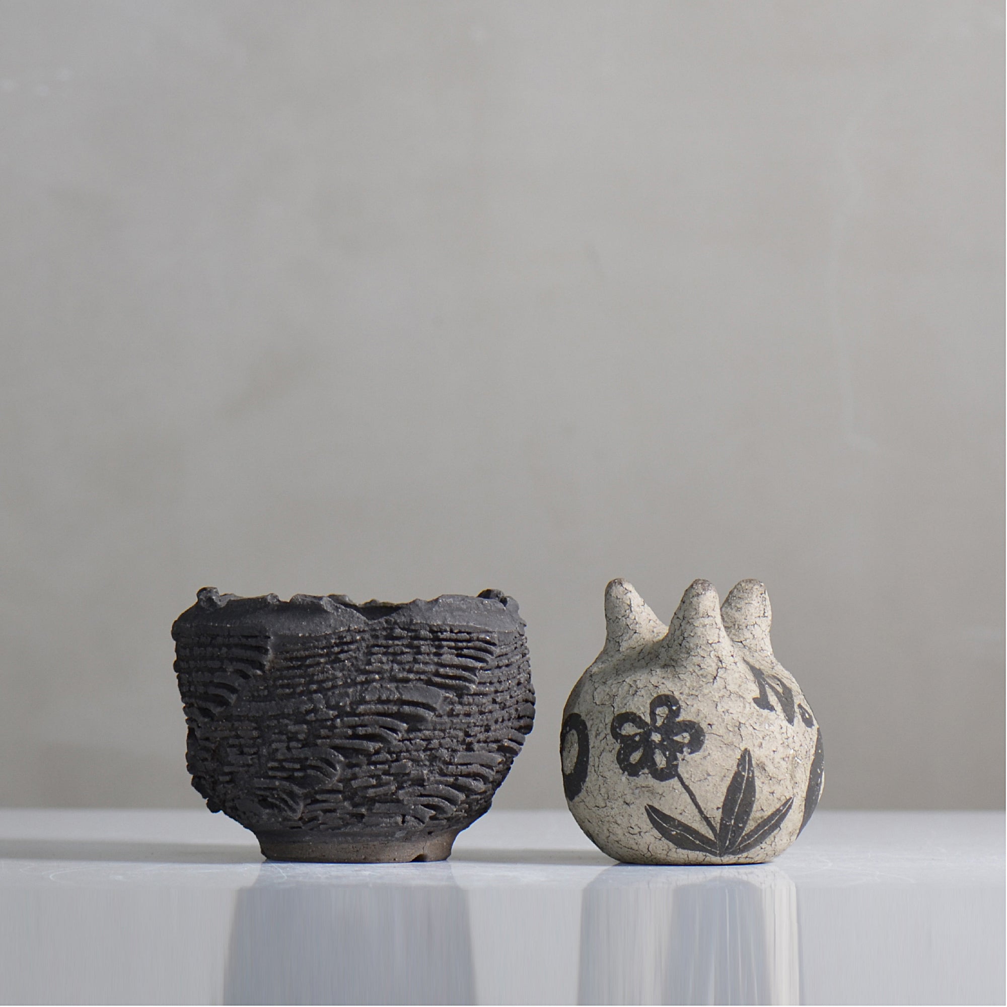 菊地元野 / DANSOU GLOSS ブラック / kg2_db10_xs /  約φ8cm / 植木鉢