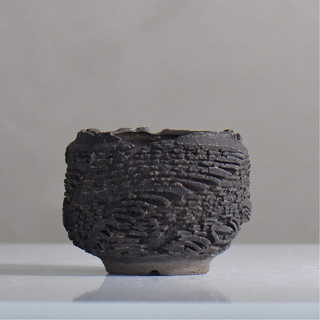 菊地元野 / DANSOU GLOSS ブラック / kg2_db11_xs /  約φ8cm / 植木鉢