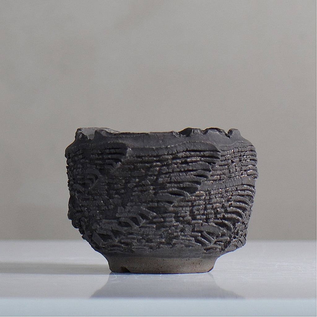 菊地元野 / DANSOU GLOSS ブラック / kg2_db11_xs /  約φ8cm / 植木鉢