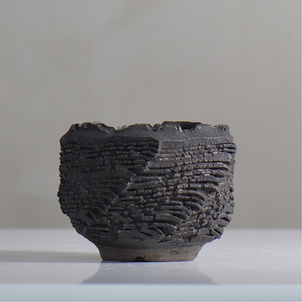 菊地元野 / DANSOU GLOSS ブラック / kg2_db11_xs /  約φ8cm / 植木鉢