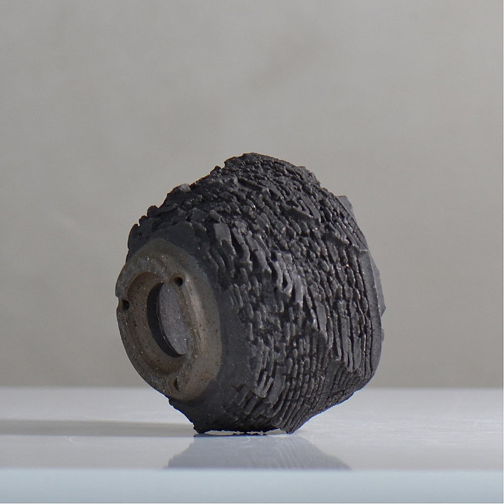 菊地元野 / DANSOU GLOSS ブラック / kg2_db11_xs /  約φ8cm / 植木鉢