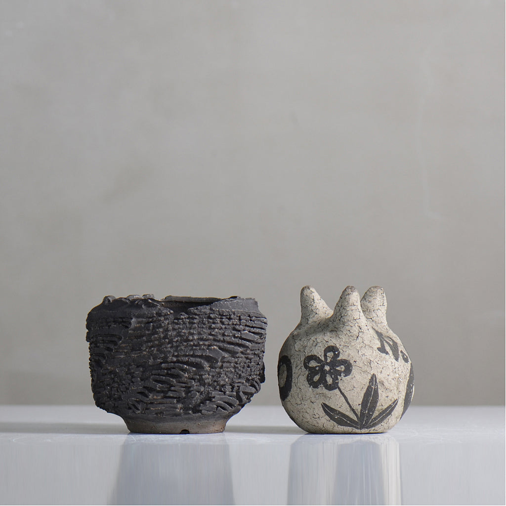 菊地元野 / DANSOU GLOSS ブラック / kg2_db11_xs /  約φ8cm / 植木鉢