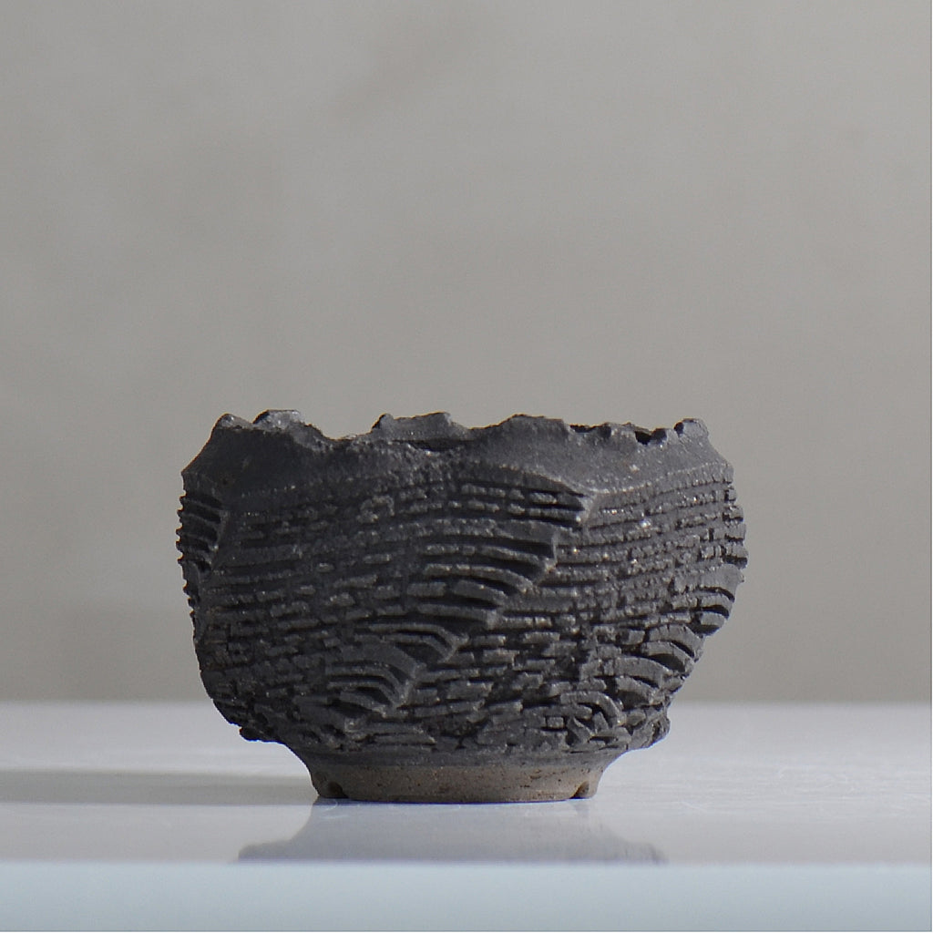 菊地元野 / DANSOU GLOSS ブラック / kg2_db12_xs /  約φ8.5cm / 植木鉢