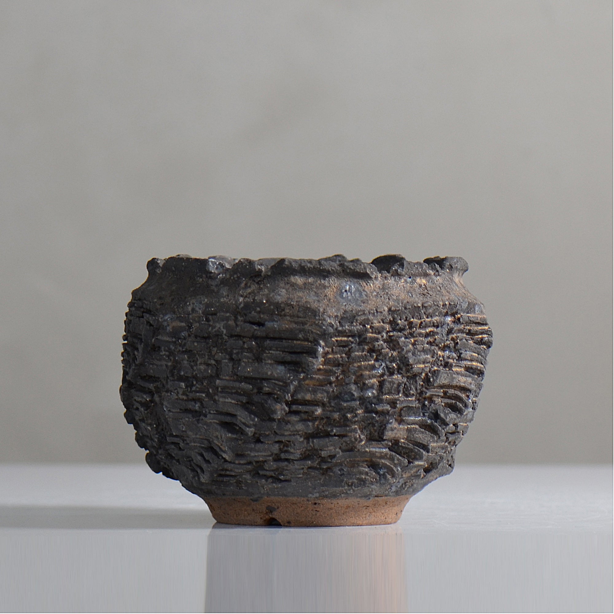 菊地元野 / DANSOU GLOSS ブラック / kg2_db14_s /  約φ9.5cm / 植木鉢