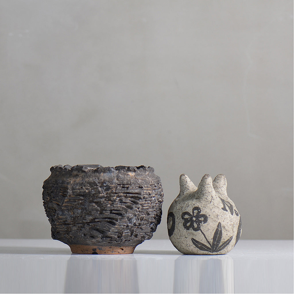 菊地元野 / DANSOU GLOSS ブラック / kg2_db14_s /  約φ9.5cm / 植木鉢