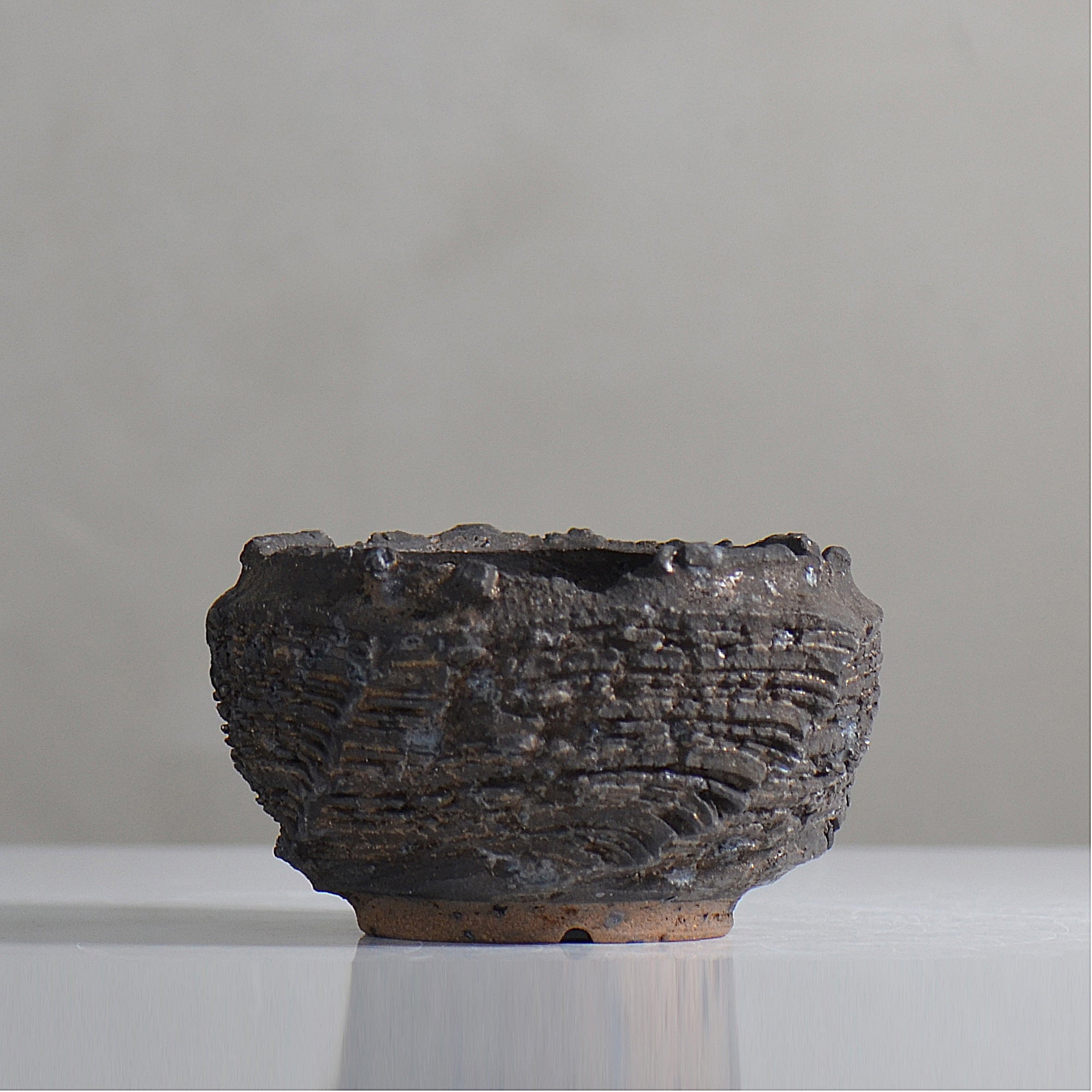 菊地元野 / DANSOU GLOSS ブラック / kg2_db15_s /  約φ10.5cm / 植木鉢