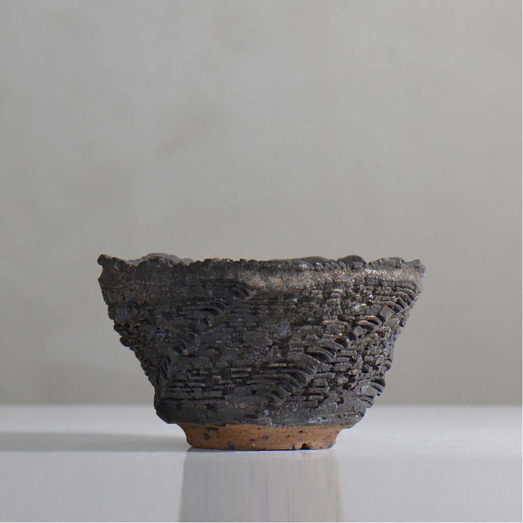 菊地元野 / DANSOU GLOSS ブラック / kg2_db16_m /  約φ14cm / 植木鉢