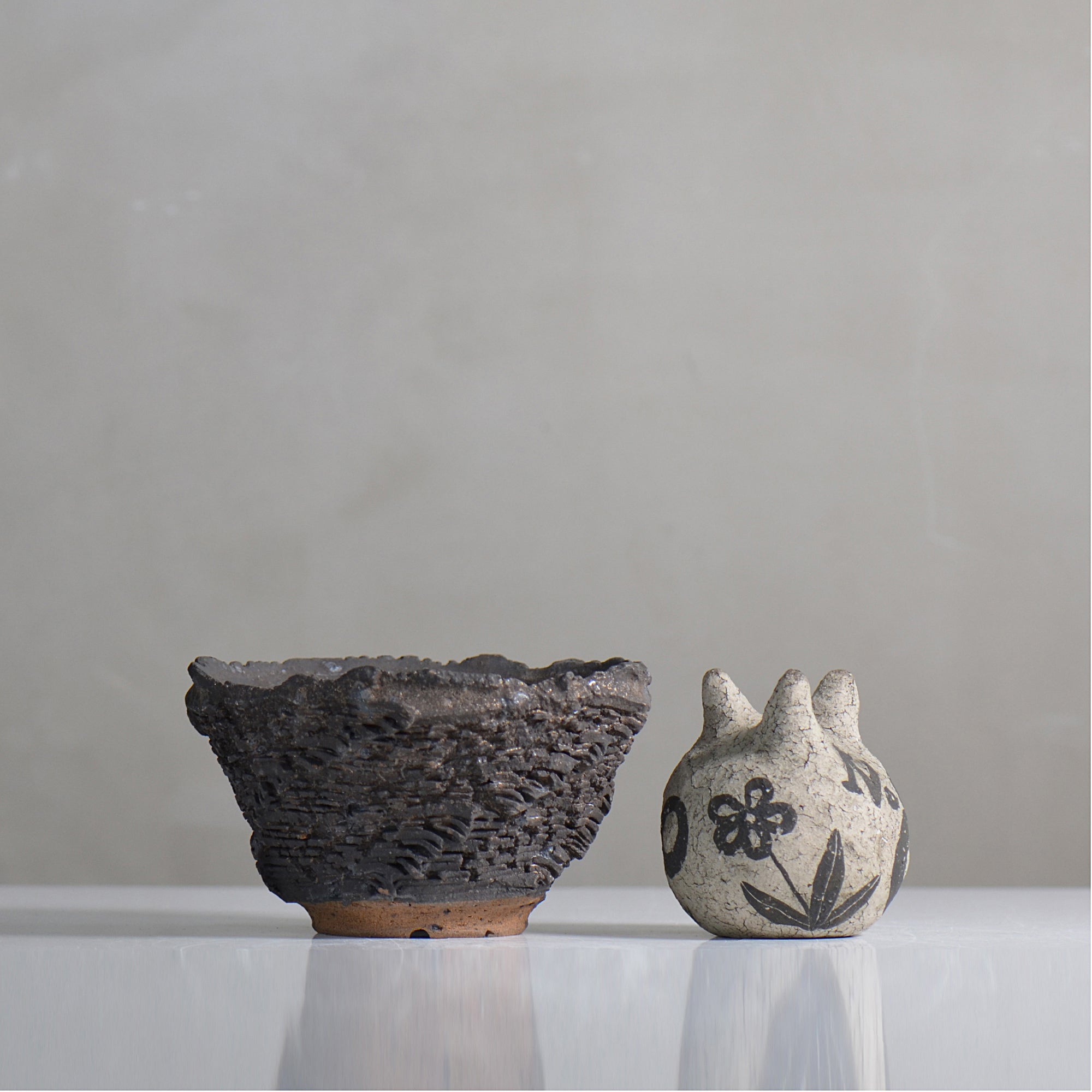 菊地元野 / DANSOU GLOSS ブラック / kg2_db16_m /  約φ14cm / 植木鉢