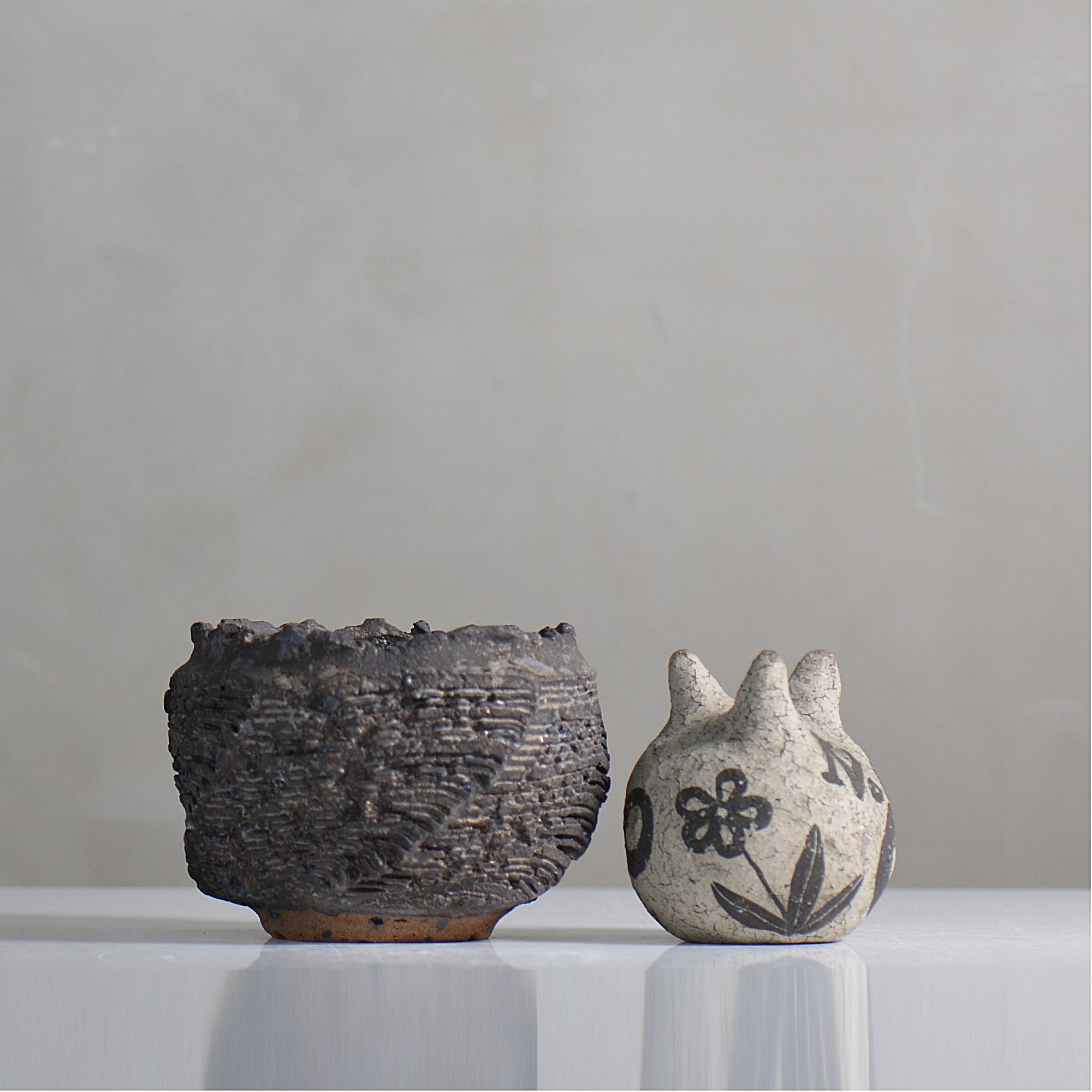 菊地元野 / DANSOU GLOSS ブラック / kg2_db17_s /  約φ10cm / 植木鉢