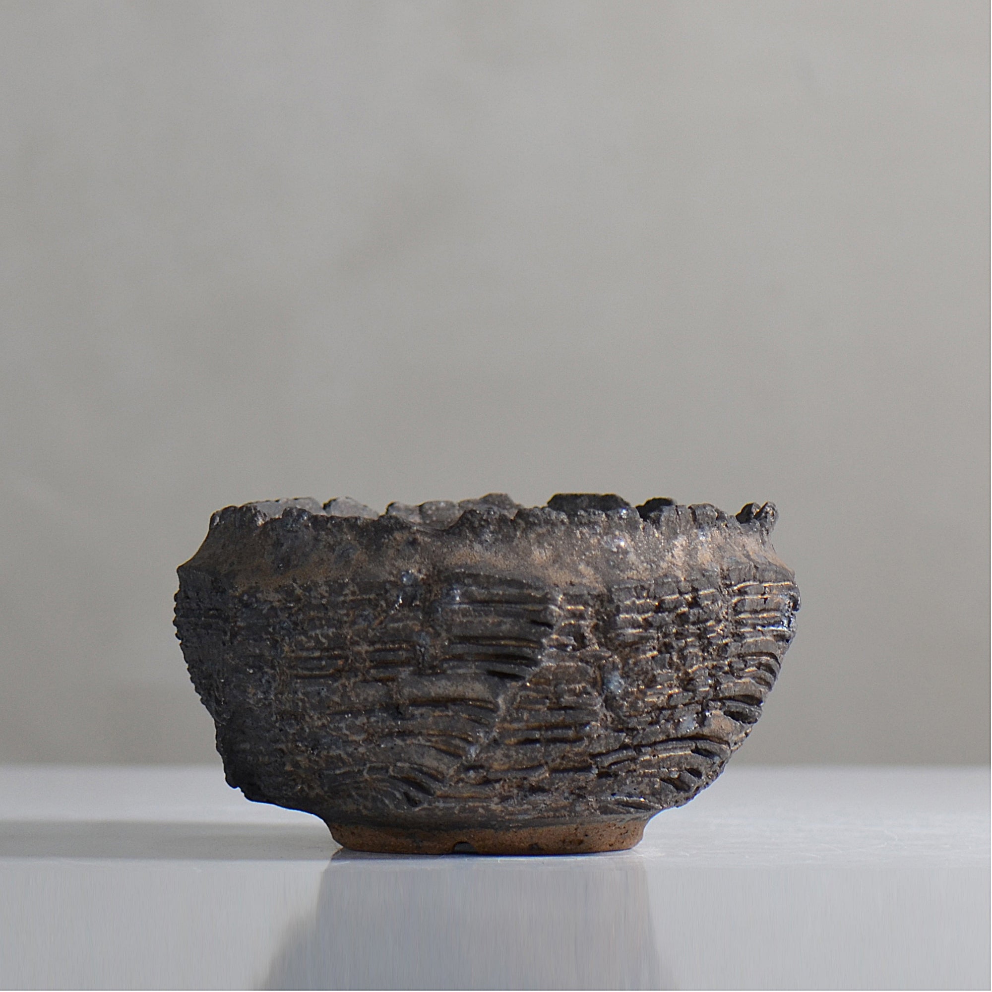 菊地元野 / DANSOU GLOSS ブラック / kg2_db18_s /  約φ11.7cm / 植木鉢