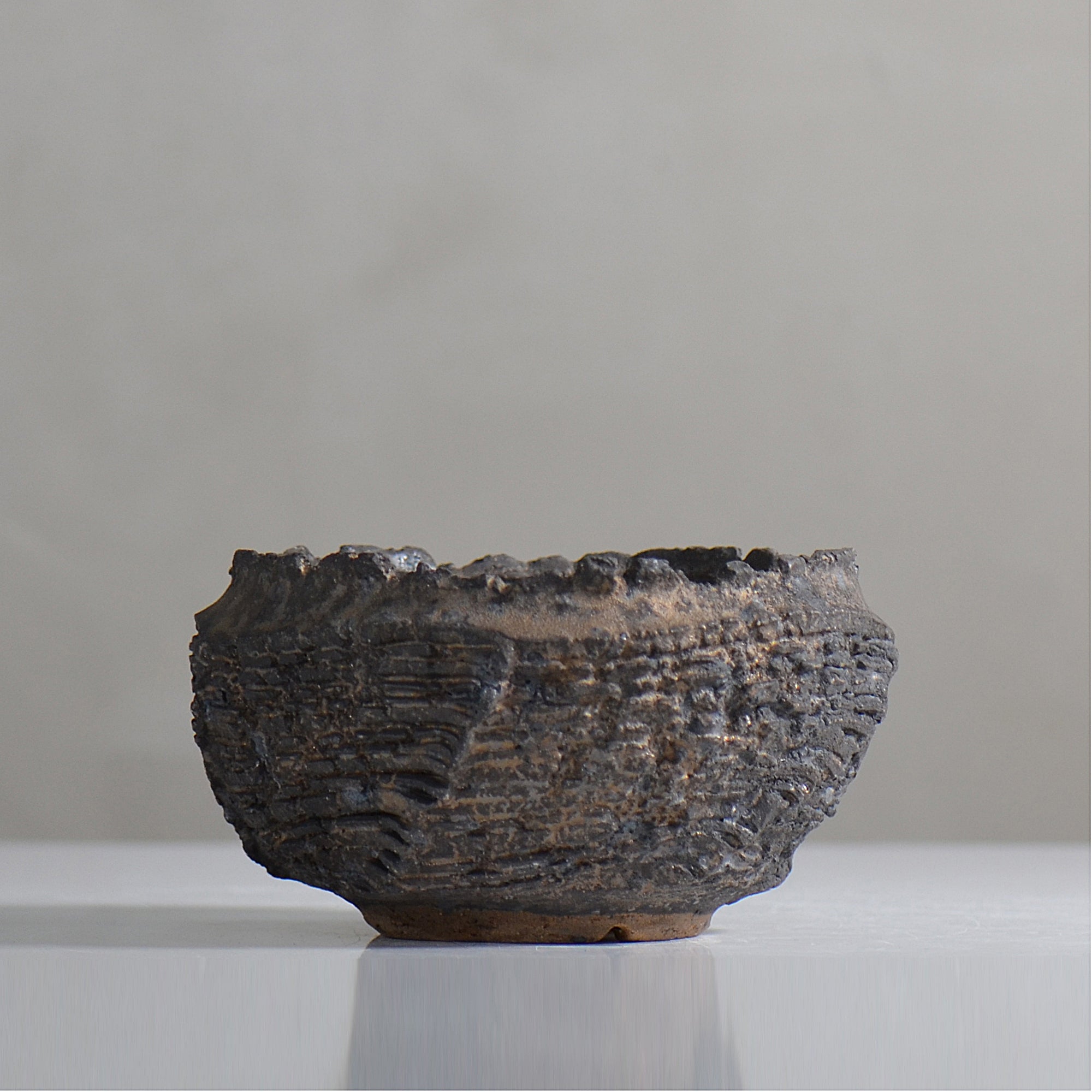 菊地元野 / DANSOU GLOSS ブラック / kg2_db18_s /  約φ11.7cm / 植木鉢
