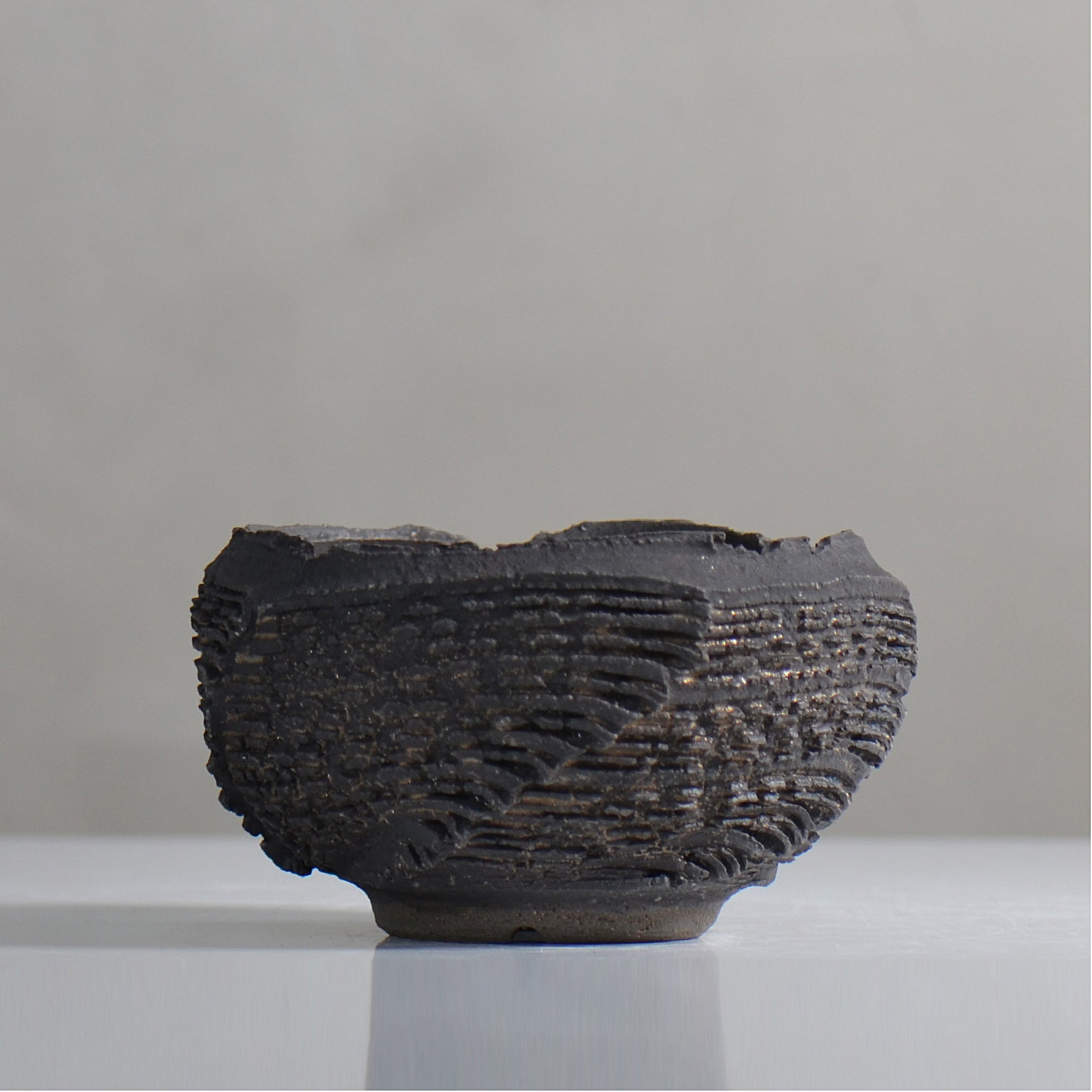 菊地元野 / DANSOU GLOSS ブラック / kg2_db19_s /  約φ11.2cm / 植木鉢