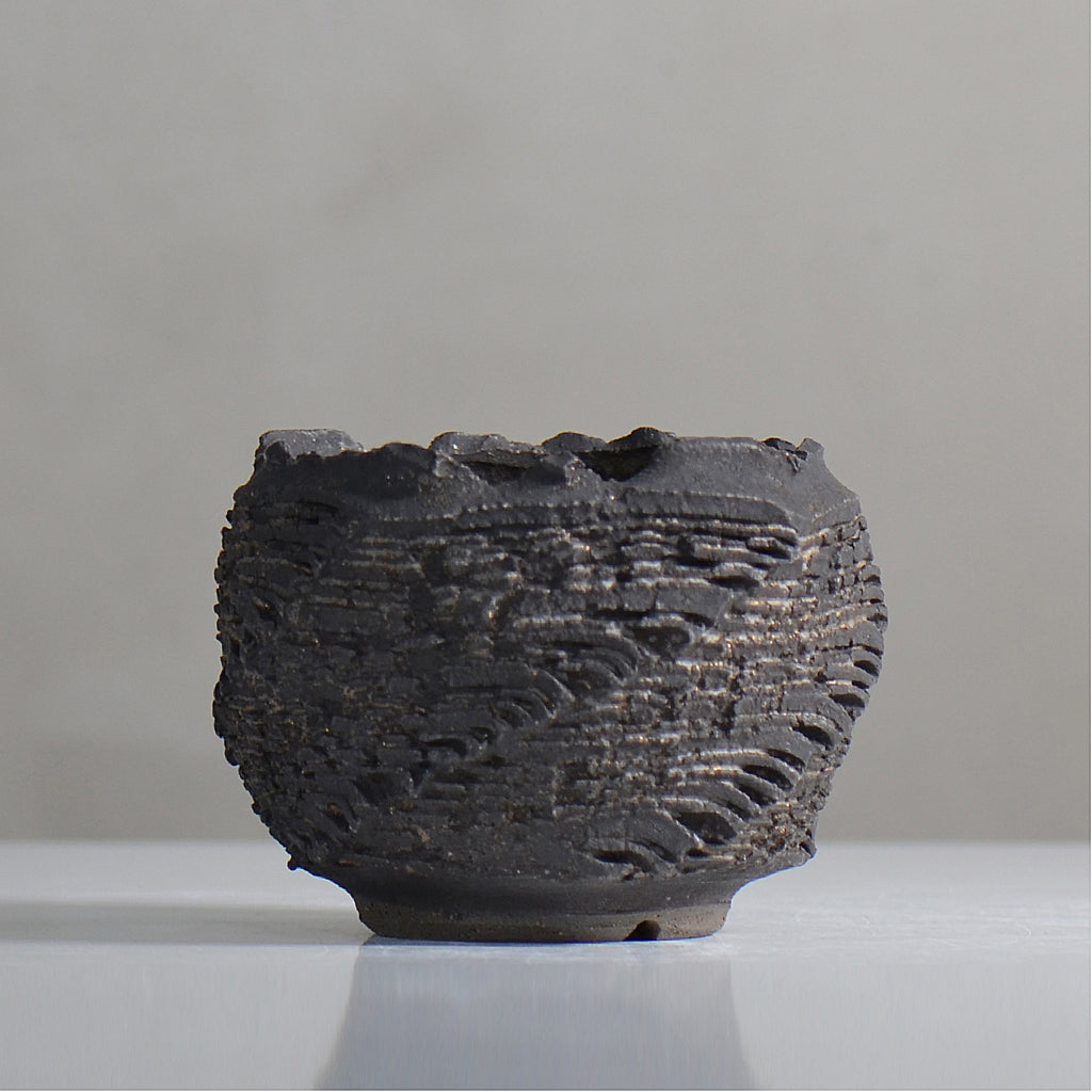 菊地元野 / DANSOU GLOSS ブラック / kg2_db21_s /  約φ9.5cm / 植木鉢
