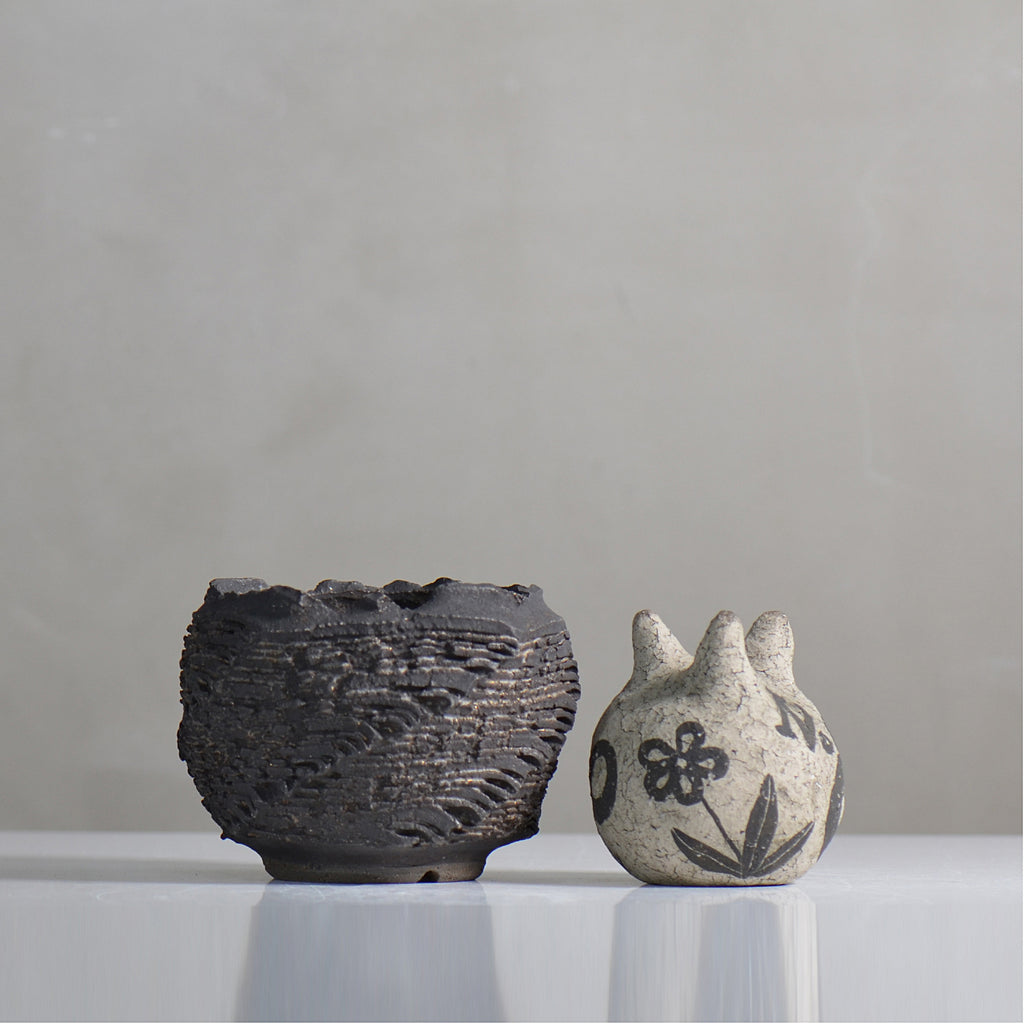 菊地元野 / DANSOU GLOSS ブラック / kg2_db21_s /  約φ9.5cm / 植木鉢