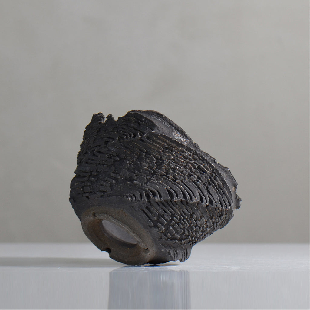 菊地元野 / DANSOU GLOSS ブラック / kg2_db22_m /  約φ13cm / 植木鉢