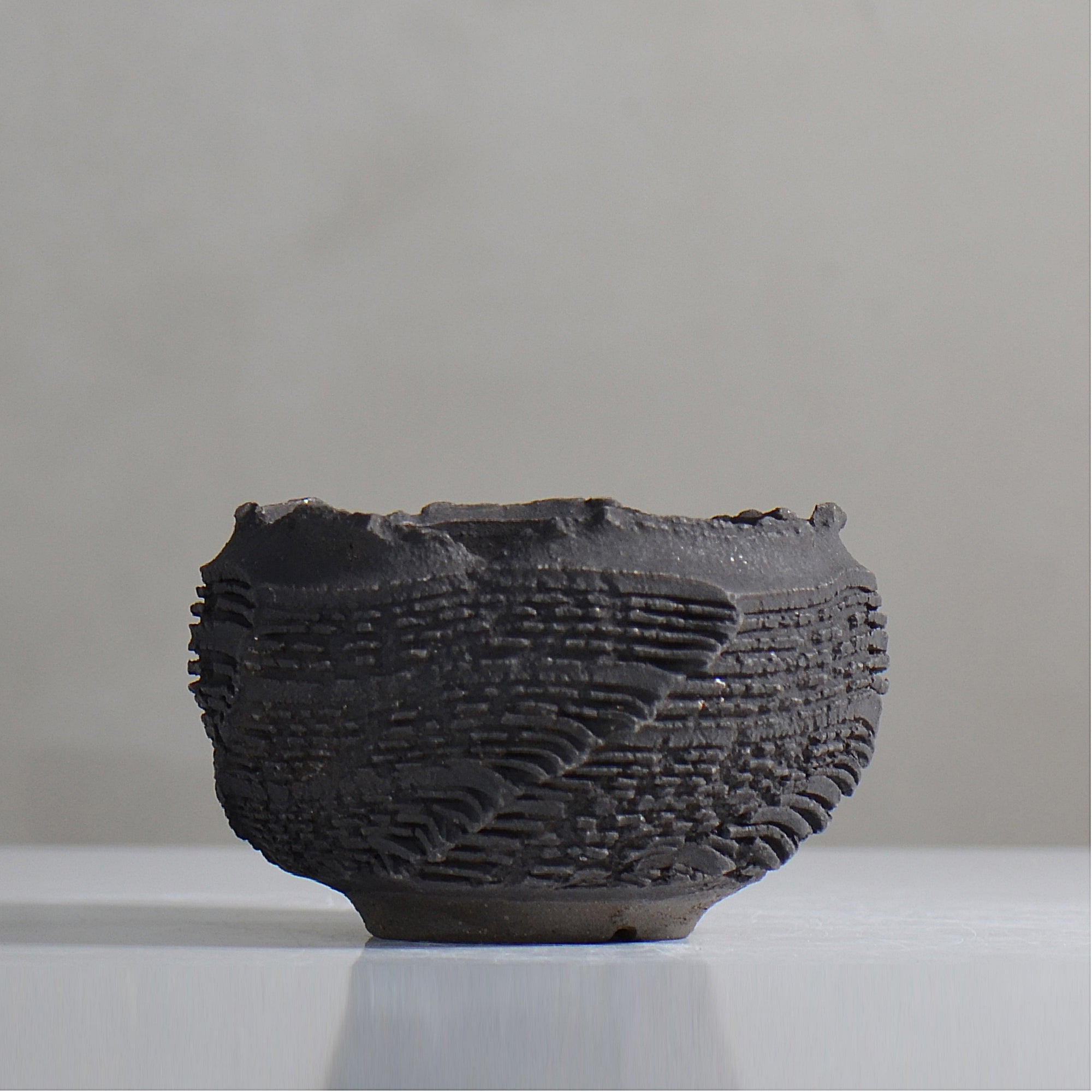 菊地元野 / DANSOU GLOSS ブラック / kg2_db23_s /  約φ10.5cm / 植木鉢