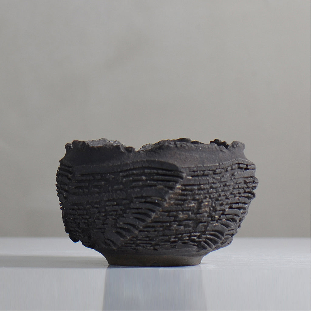 菊地元野 / DANSOU GLOSS ブラック / kg2_db23_s /  約φ10.5cm / 植木鉢