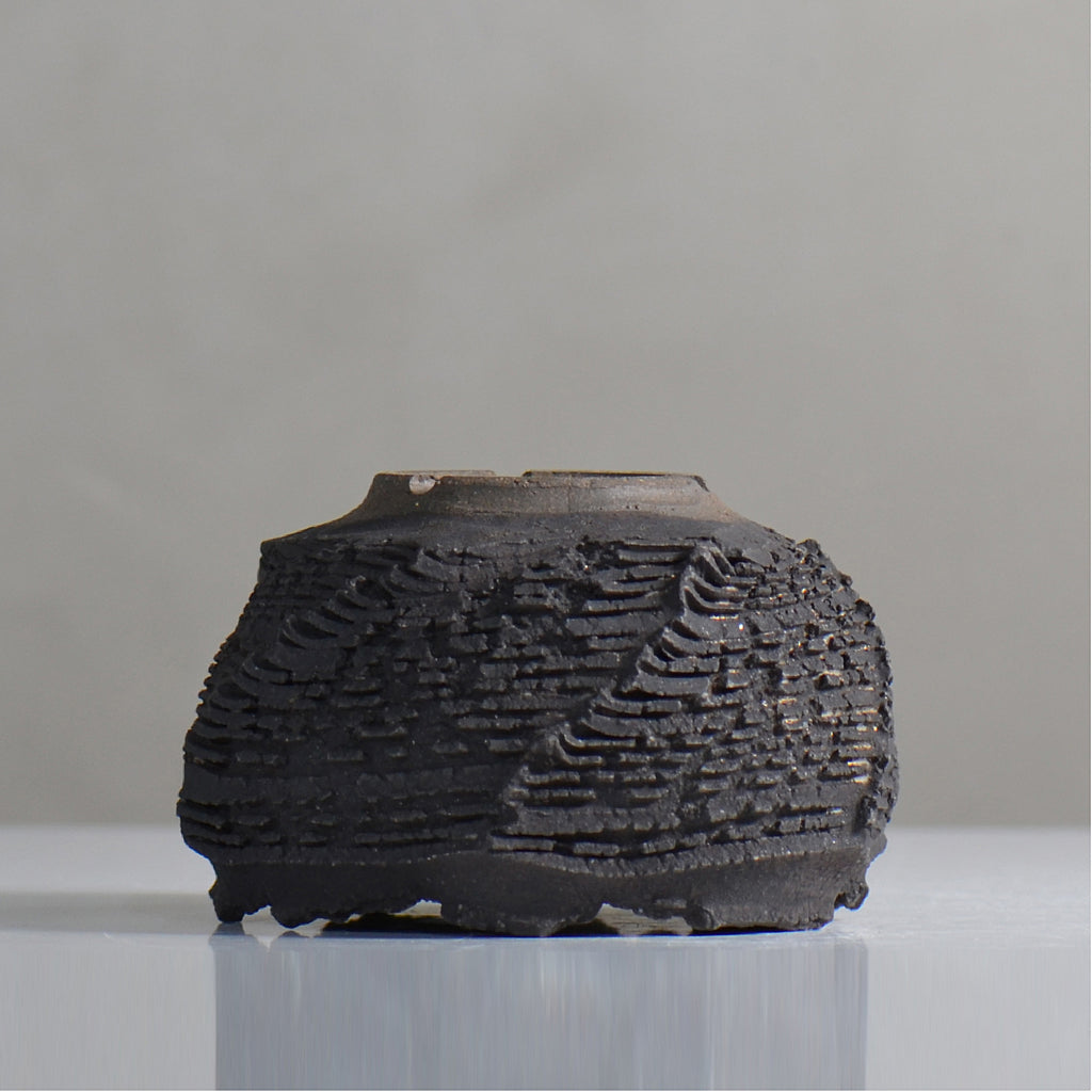 菊地元野 / DANSOU GLOSS ブラック / kg2_db23_s /  約φ10.5cm / 植木鉢