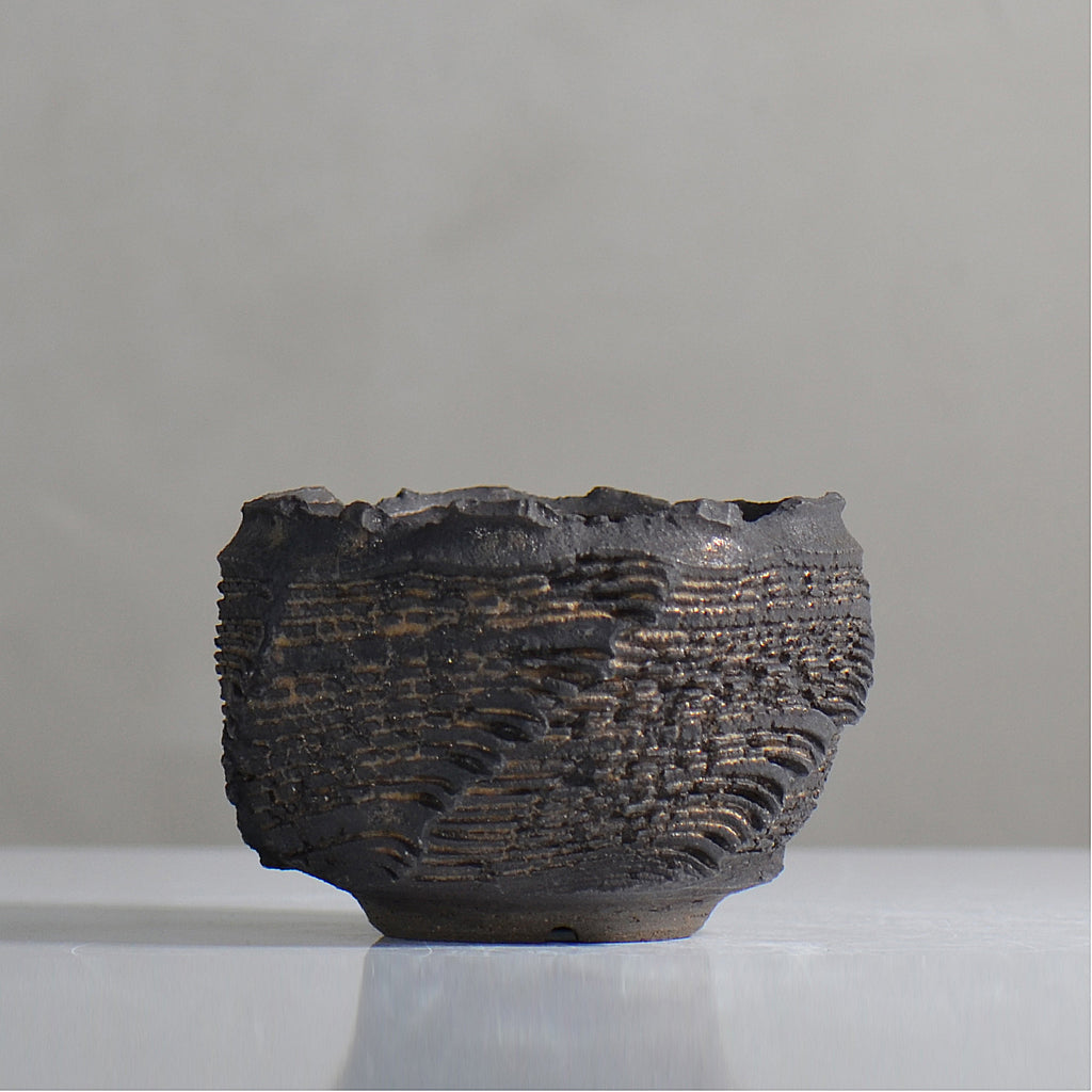 菊地元野 / DANSOU GLOSS ブラック / kg2_db24_s /  約φ10.5cm / 植木鉢