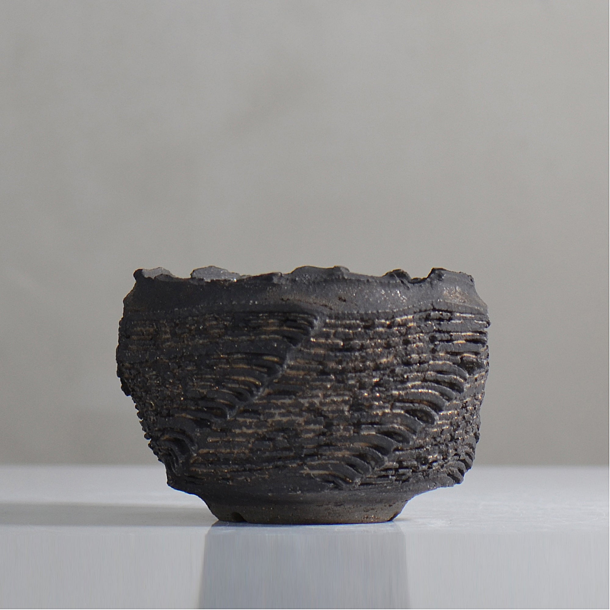 菊地元野 / DANSOU GLOSS ブラック / kg2_db24_s /  約φ10.5cm / 植木鉢