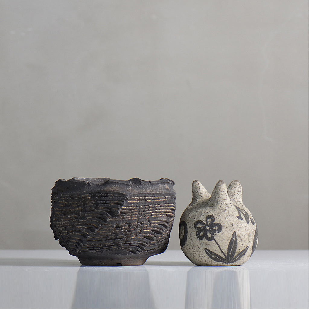 菊地元野 / DANSOU GLOSS ブラック / kg2_db24_s /  約φ10.5cm / 植木鉢