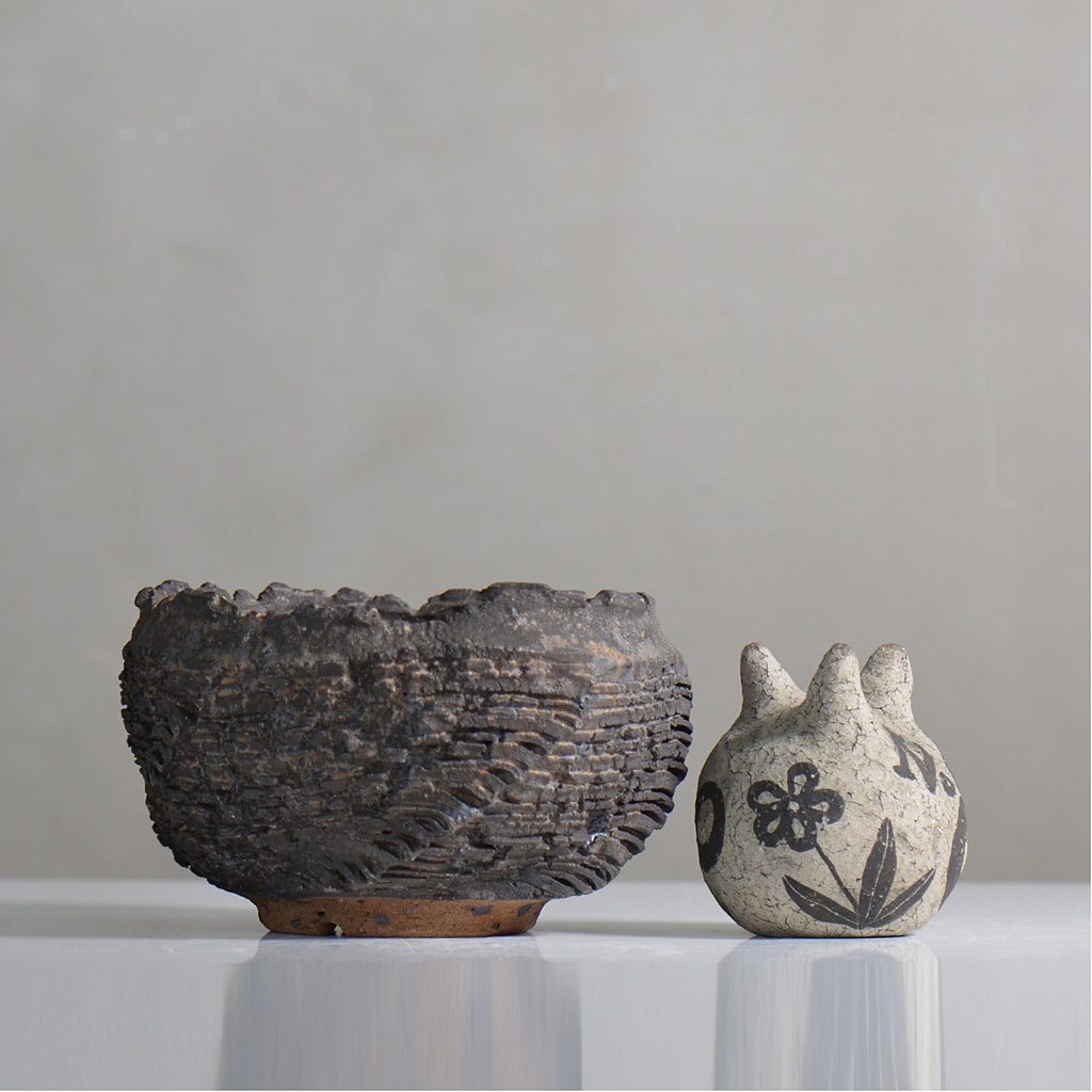 菊地元野 / DANSOU GLOSS ブラック / kg2_db25_m /  約φ13.5cm / 植木鉢