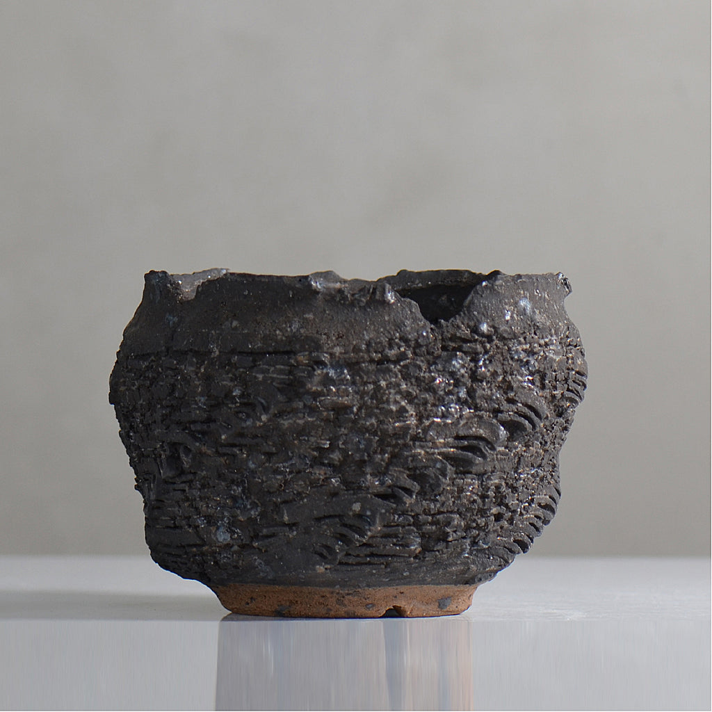 菊地元野 / DANSOU GLOSS ブラック / kg2_db26_m /  約φ12.5cm / 植木鉢