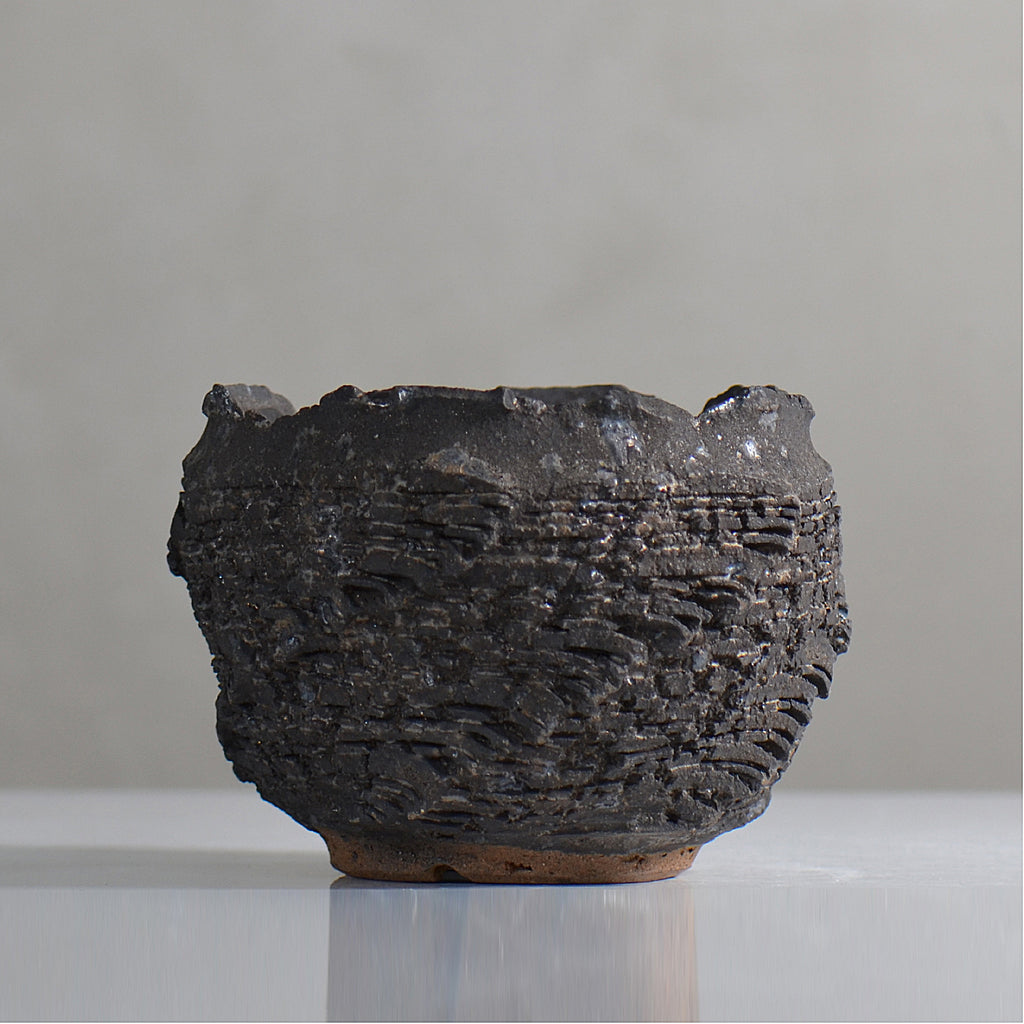 菊地元野 / DANSOU GLOSS ブラック / kg2_db26_m /  約φ12.5cm / 植木鉢
