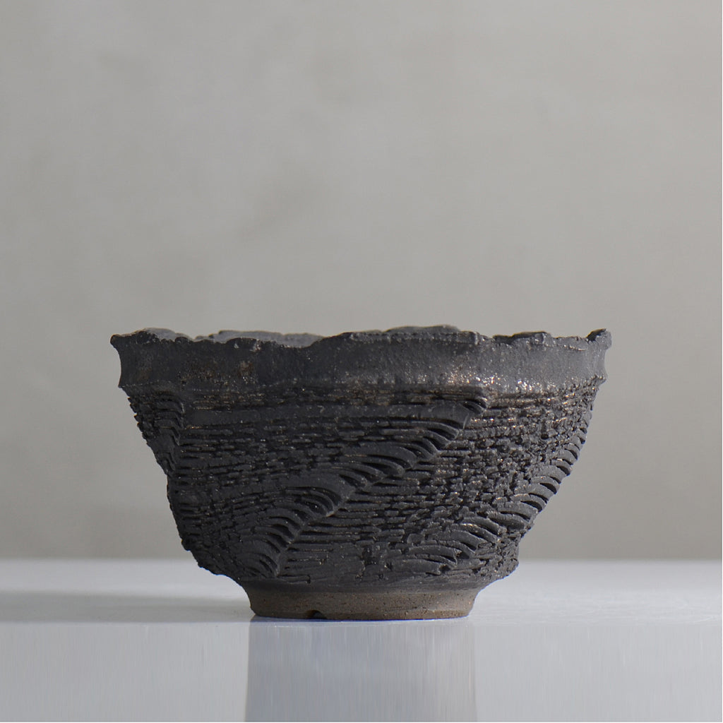 菊地元野 / DANSOU GLOSS ブラック / kg2_db27_l /  約φ16cm / 植木鉢