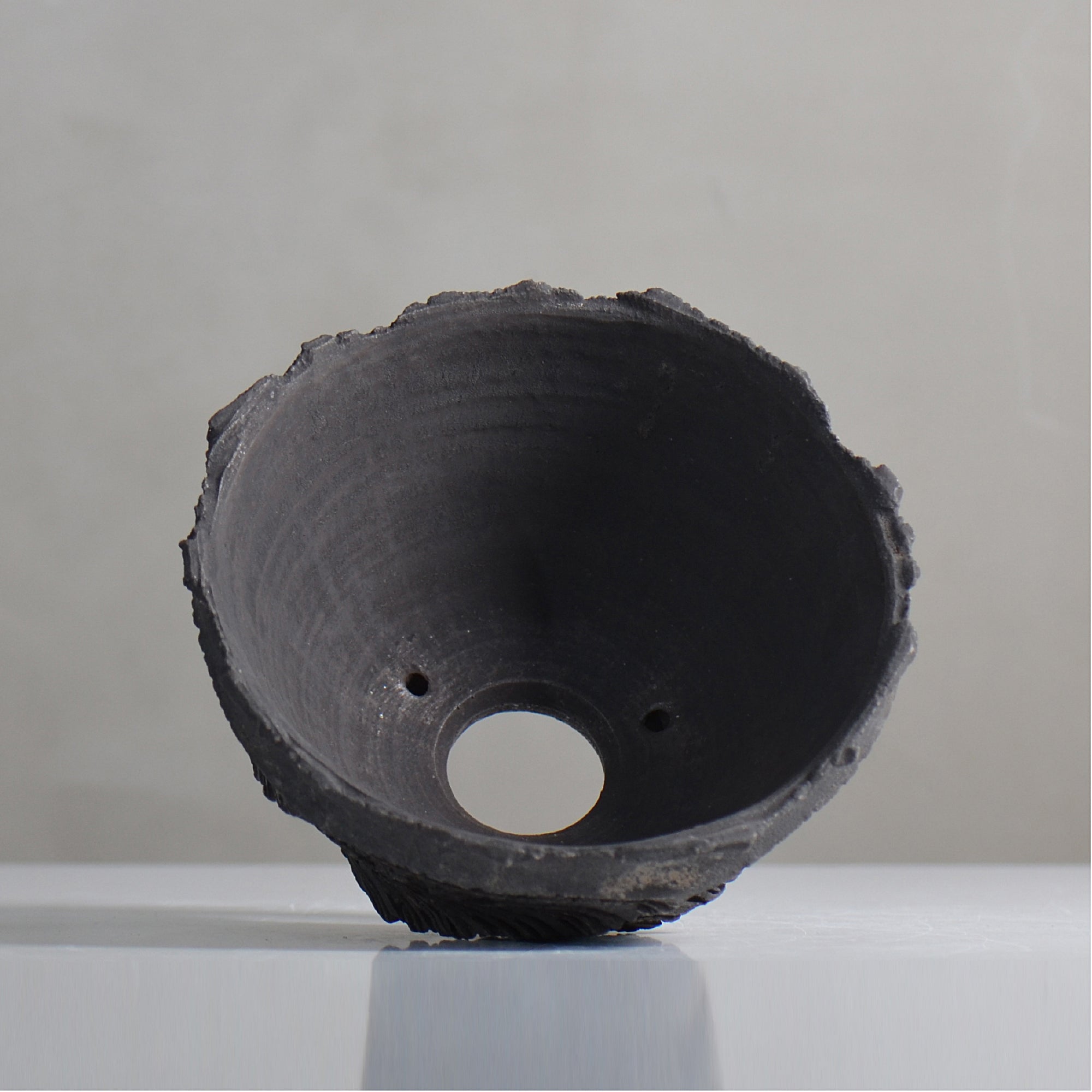 菊地元野 / DANSOU GLOSS ブラック / kg2_db27_l /  約φ16cm / 植木鉢