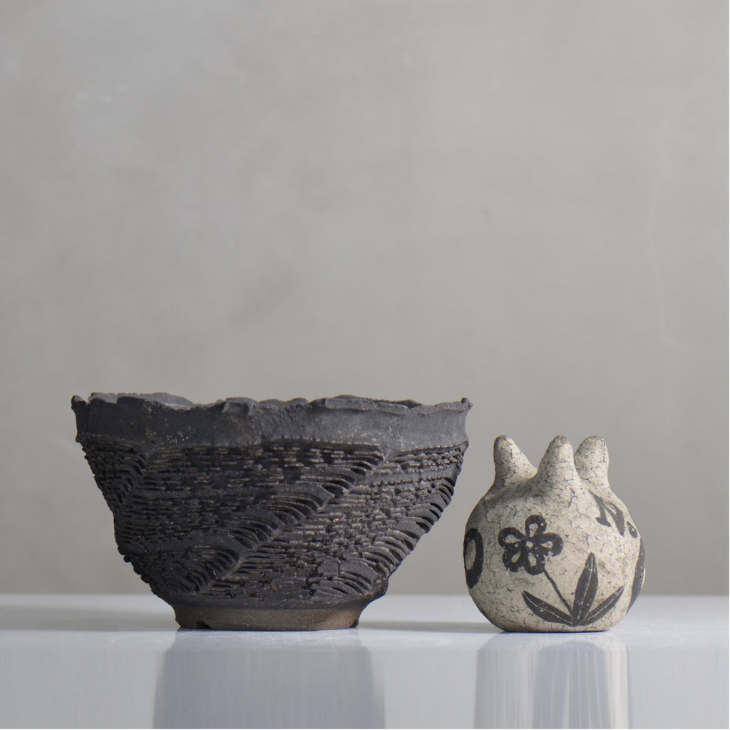 菊地元野 / DANSOU GLOSS ブラック / kg2_db27_l /  約φ16cm / 植木鉢