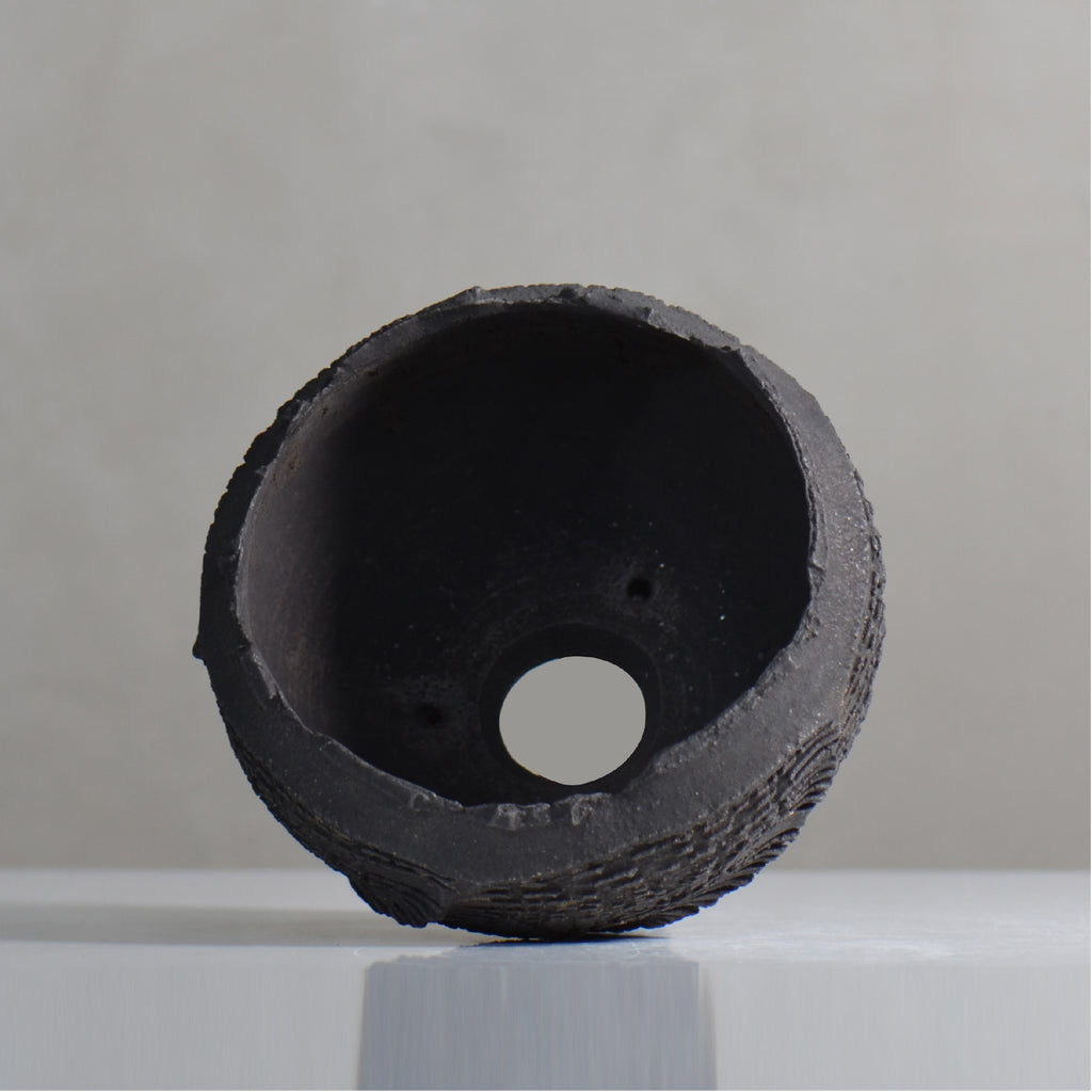 菊地元野 / DANSOU GLOSS ブラック / kg2_db28_m /  約φ13.5cm / 植木鉢