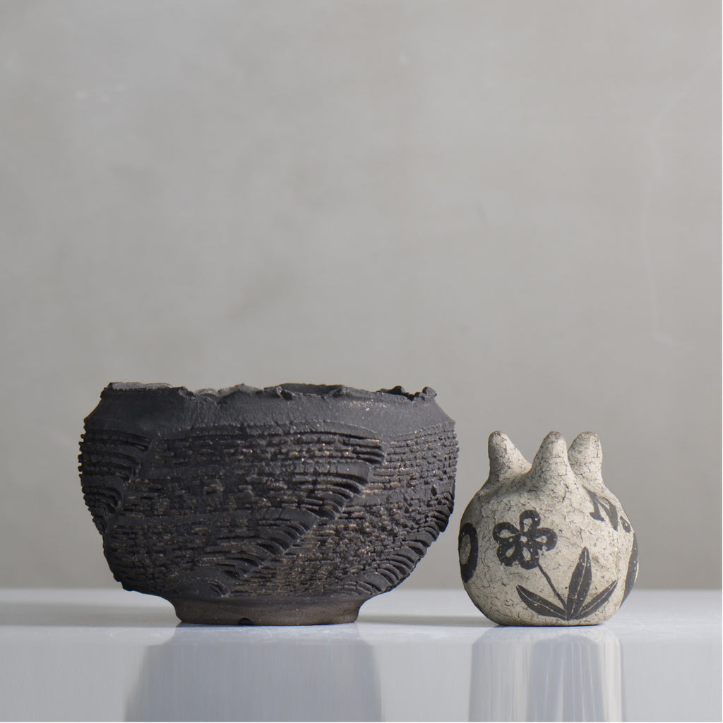 菊地元野 / DANSOU GLOSS ブラック / kg2_db28_m /  約φ13.5cm / 植木鉢