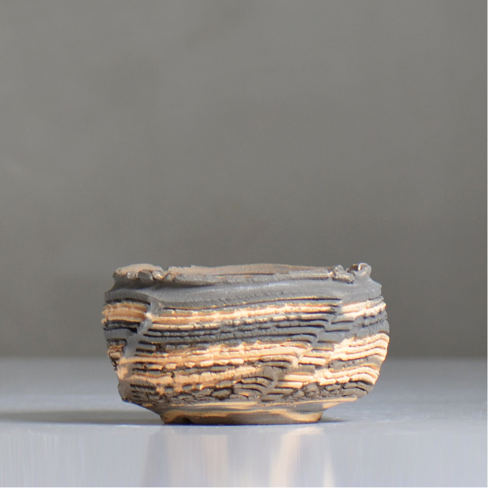 菊地元野 / CHISOU / kg2_dc04_s / 約φ9cm / 植木鉢 – ハチラボ