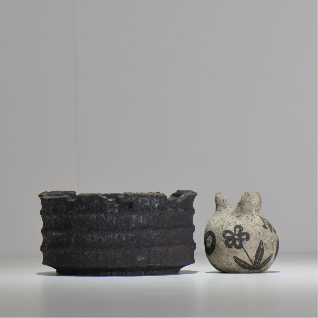 菊地元野 / AVOCADO BORDER ブラック 07 / L / 約φ16cm / 植木鉢